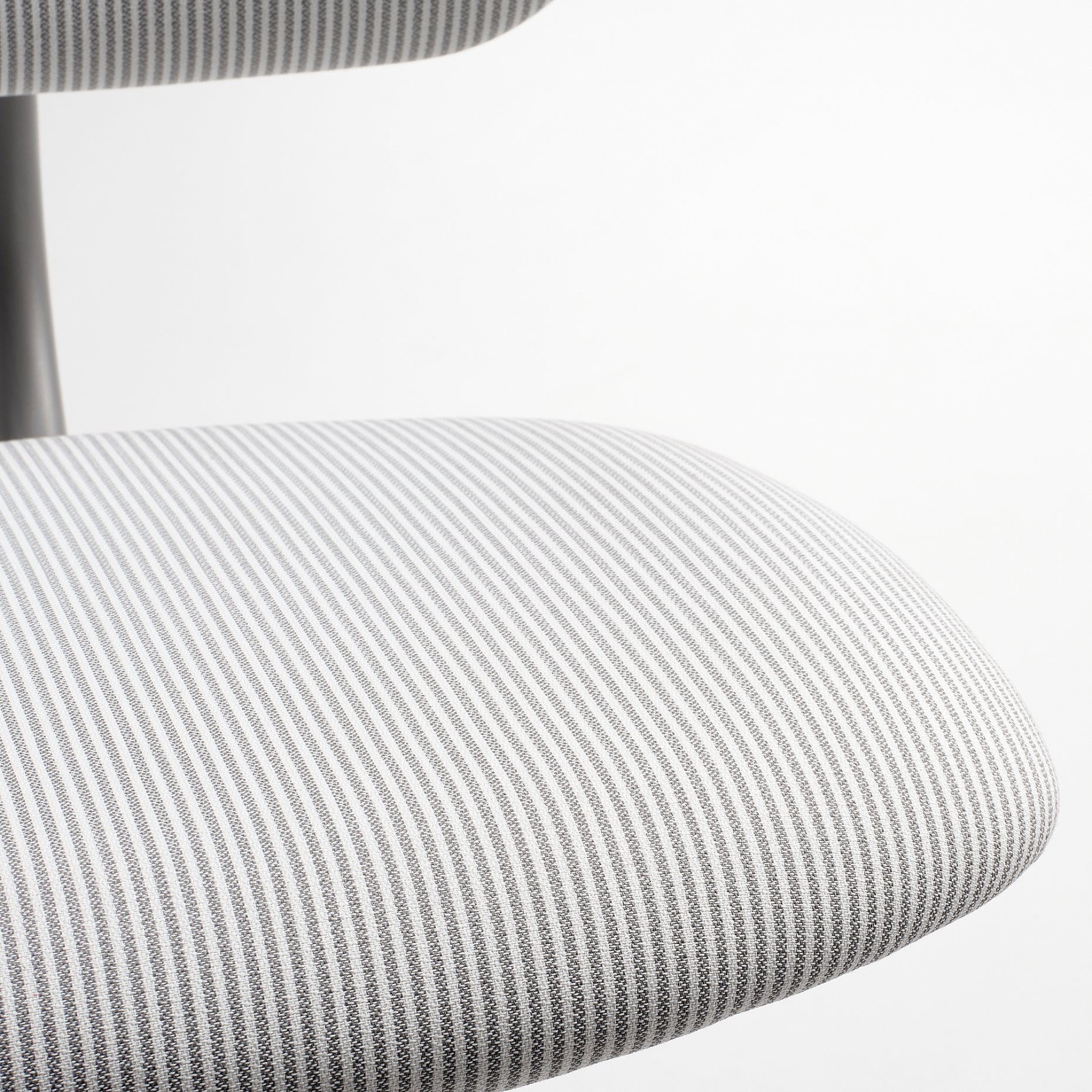 BLECKBERGET, swivel chair, 805.732.69