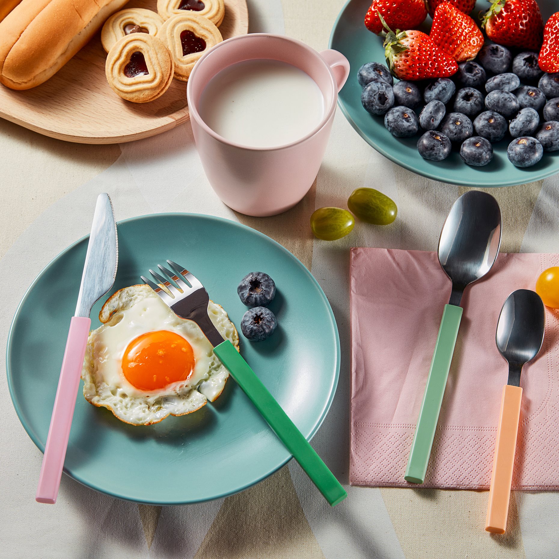 TÅNGMÄRLA, 16-piece cutlery set, 806.082.97
