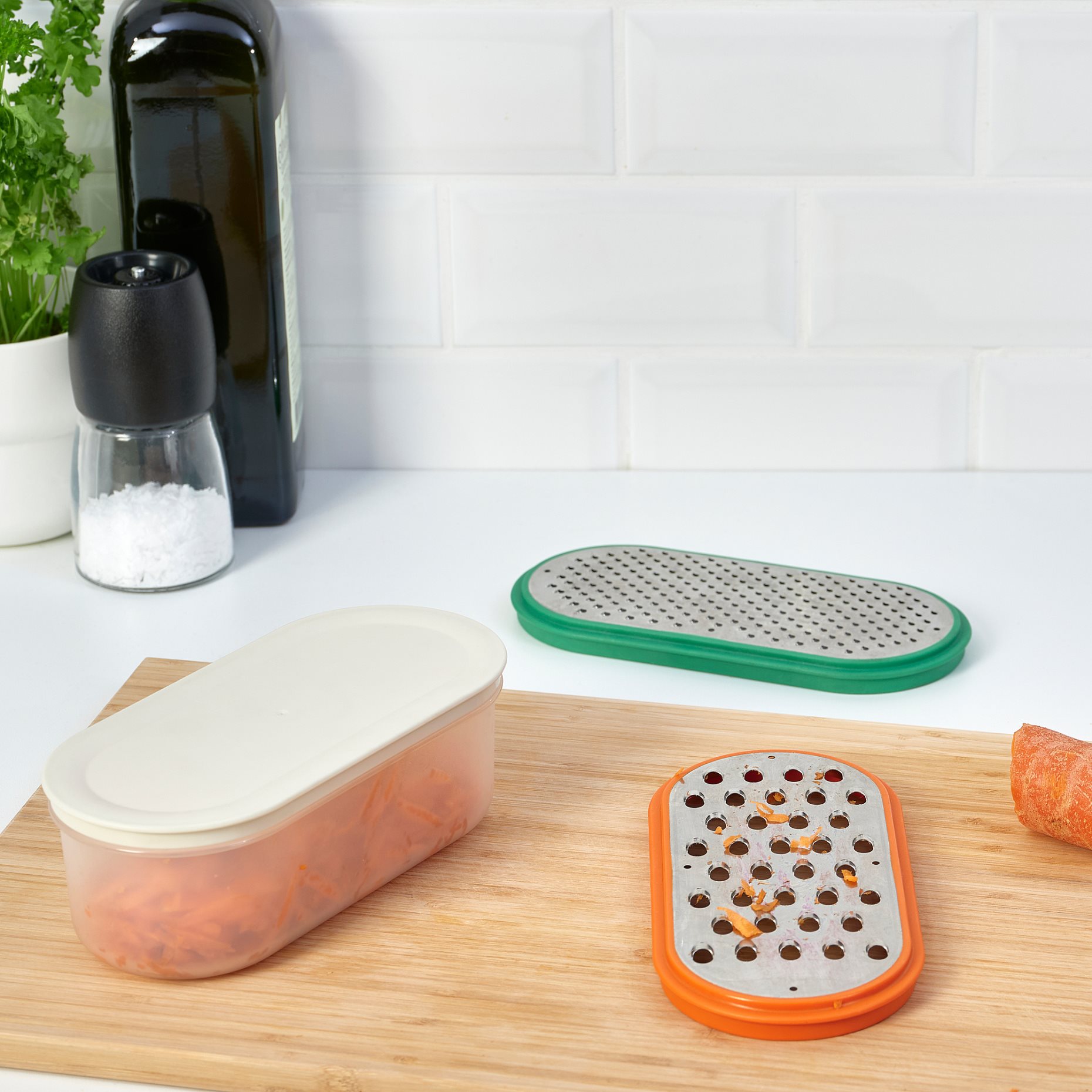 UPPFYLLD, grater with container, set of 4, 905.293.89