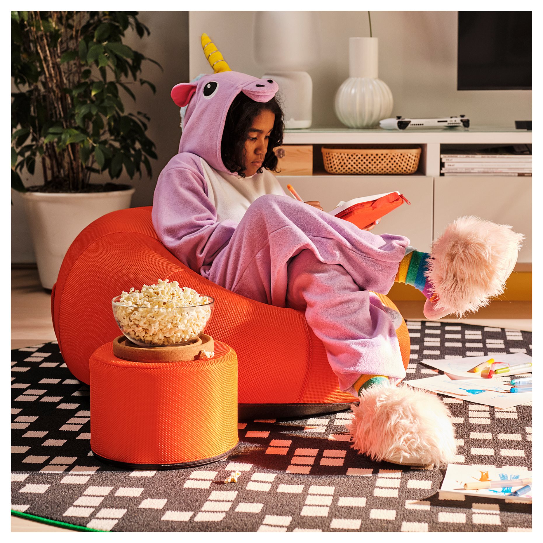 BRÄNNBOLL, inflatable gaming lounge chair, 905.862.85