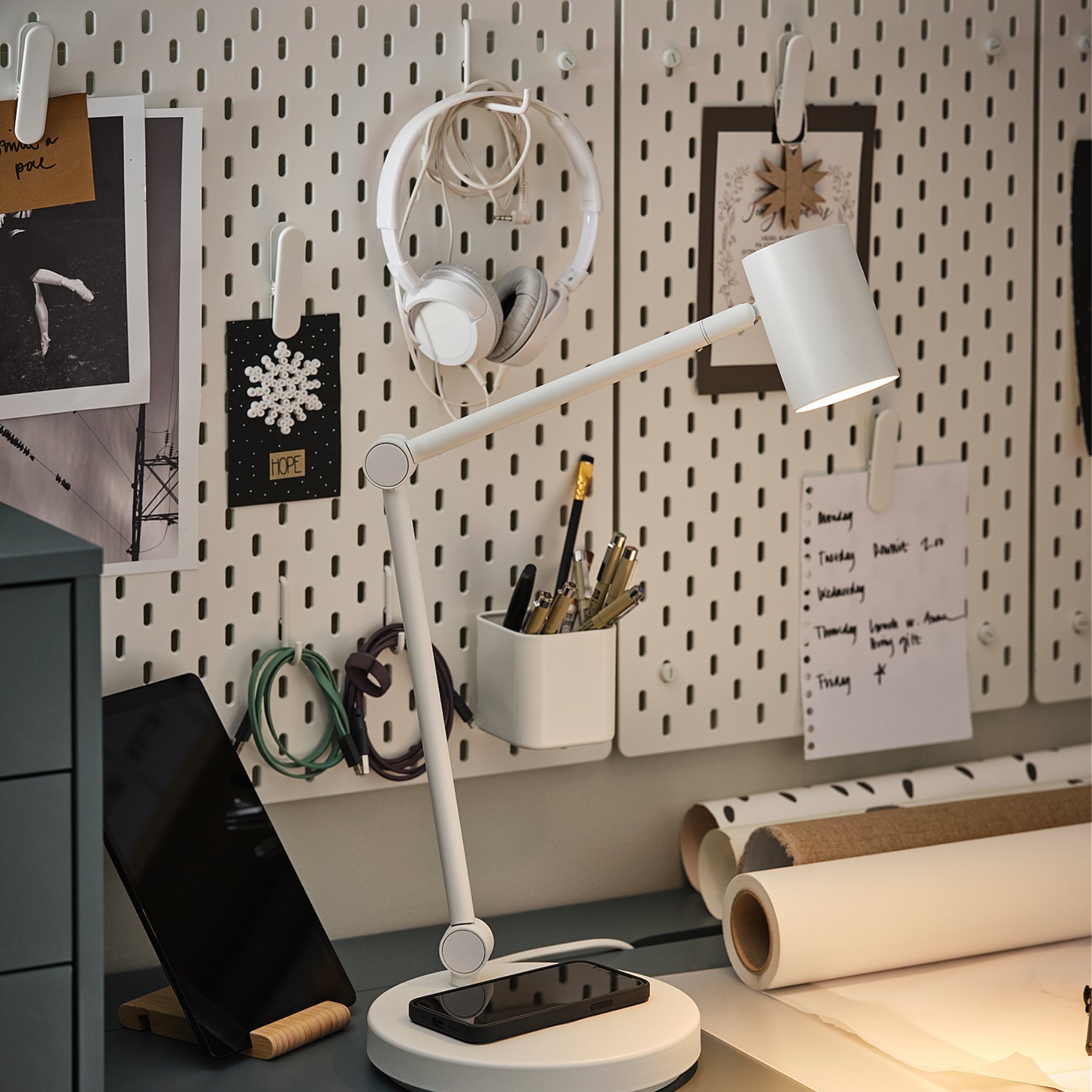 NYMÅNE, φωτιστικό γραφείου με ασύρματη φόρτιση, 104.486.03