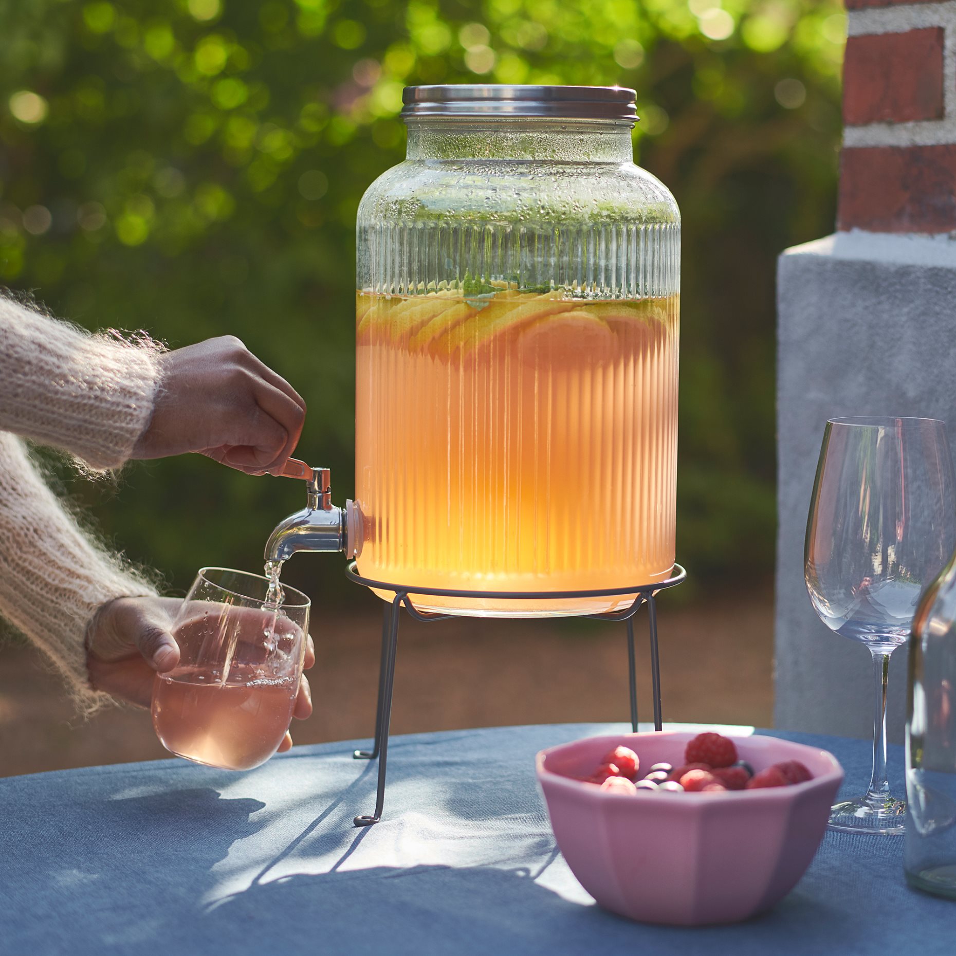 VARDAGEN, stand for jar with tap, 304.681.19