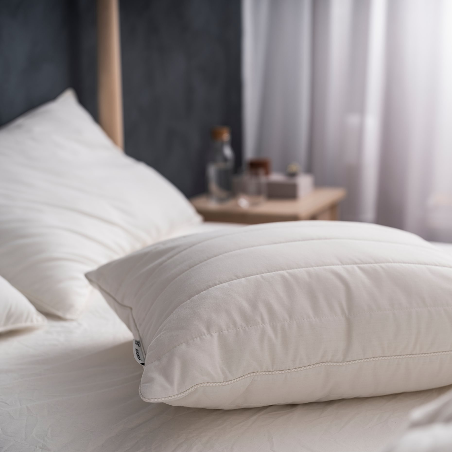 RUMSMALVA, ergonomic pillow, side/back sleeper, 404.467.54