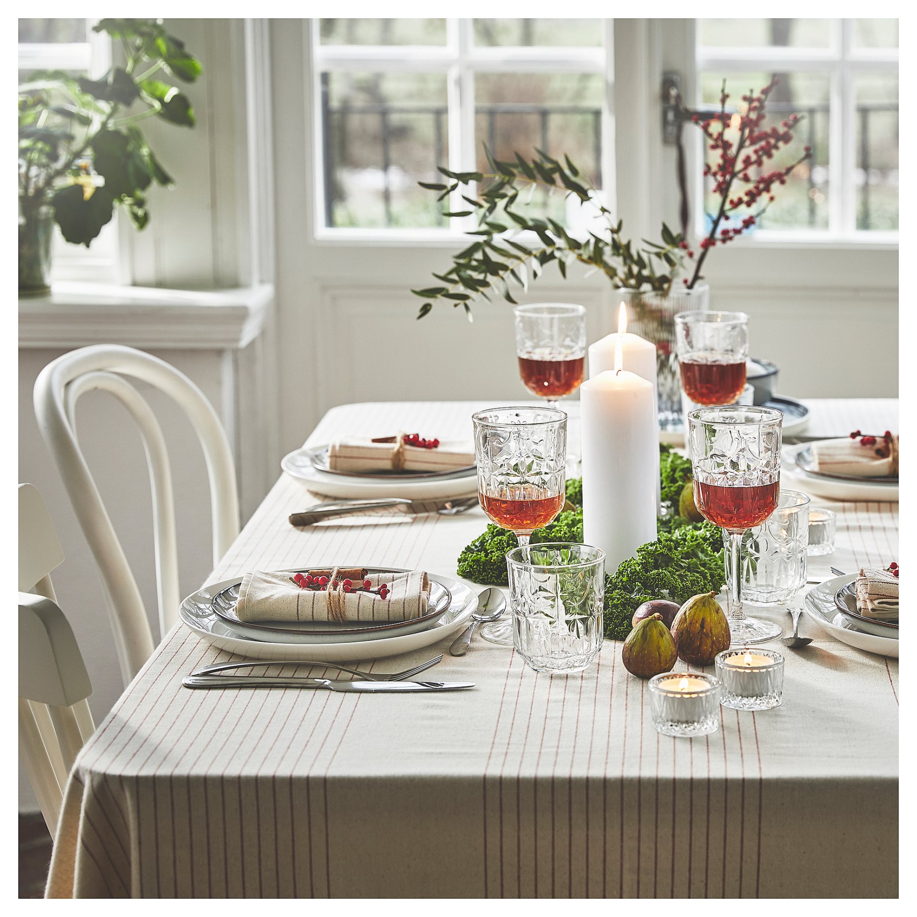 VIPPSTARR, tablecloth stripe pattern, 150x150 cm, 405.591.85