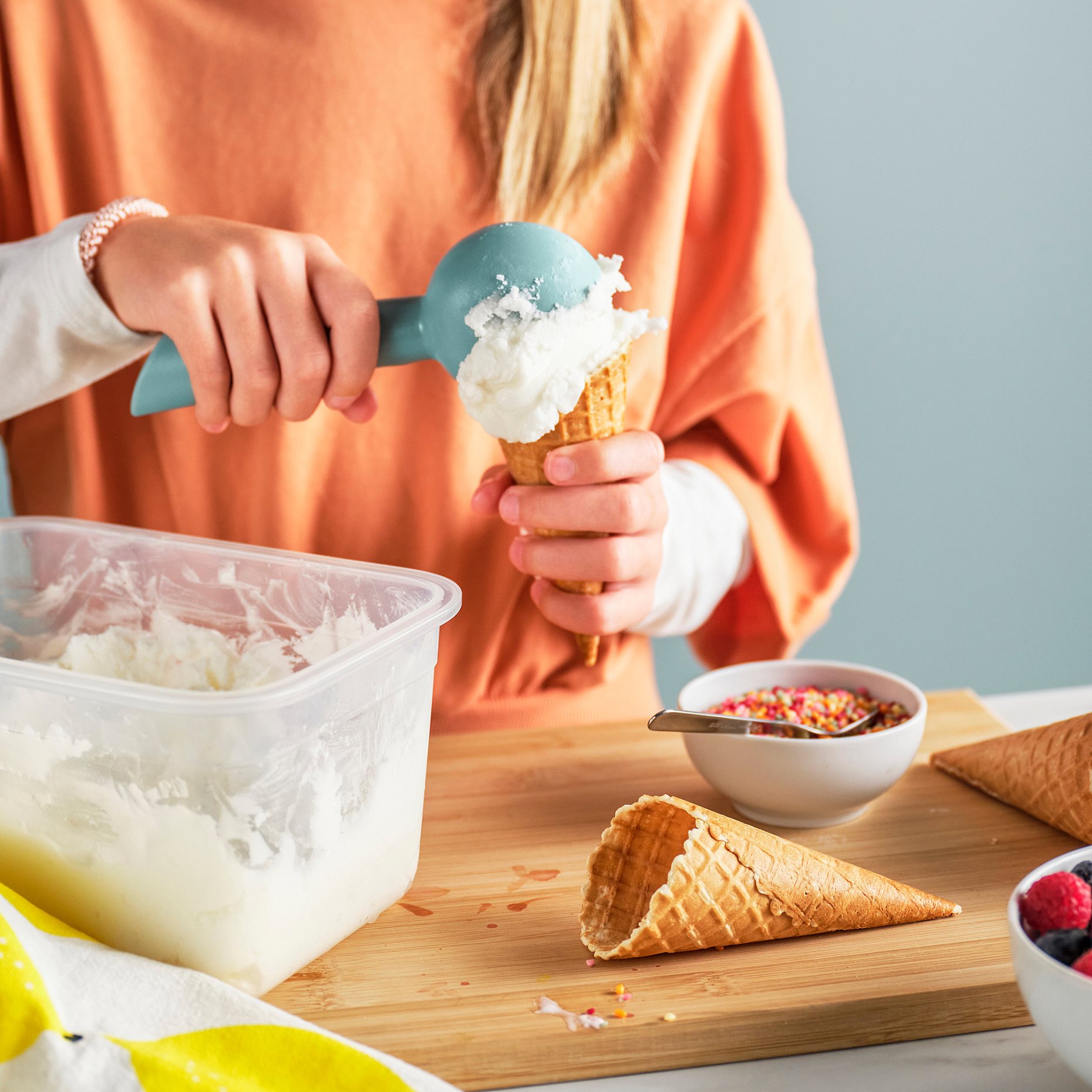 UPPFYLLD, ice-cream scoop, 406.203.38