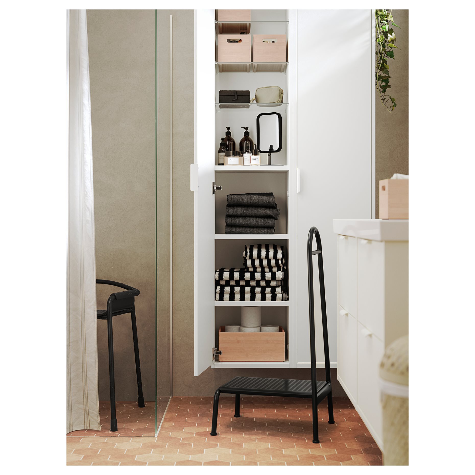 BÄSINGEN, step stool with handrail, 505.957.48