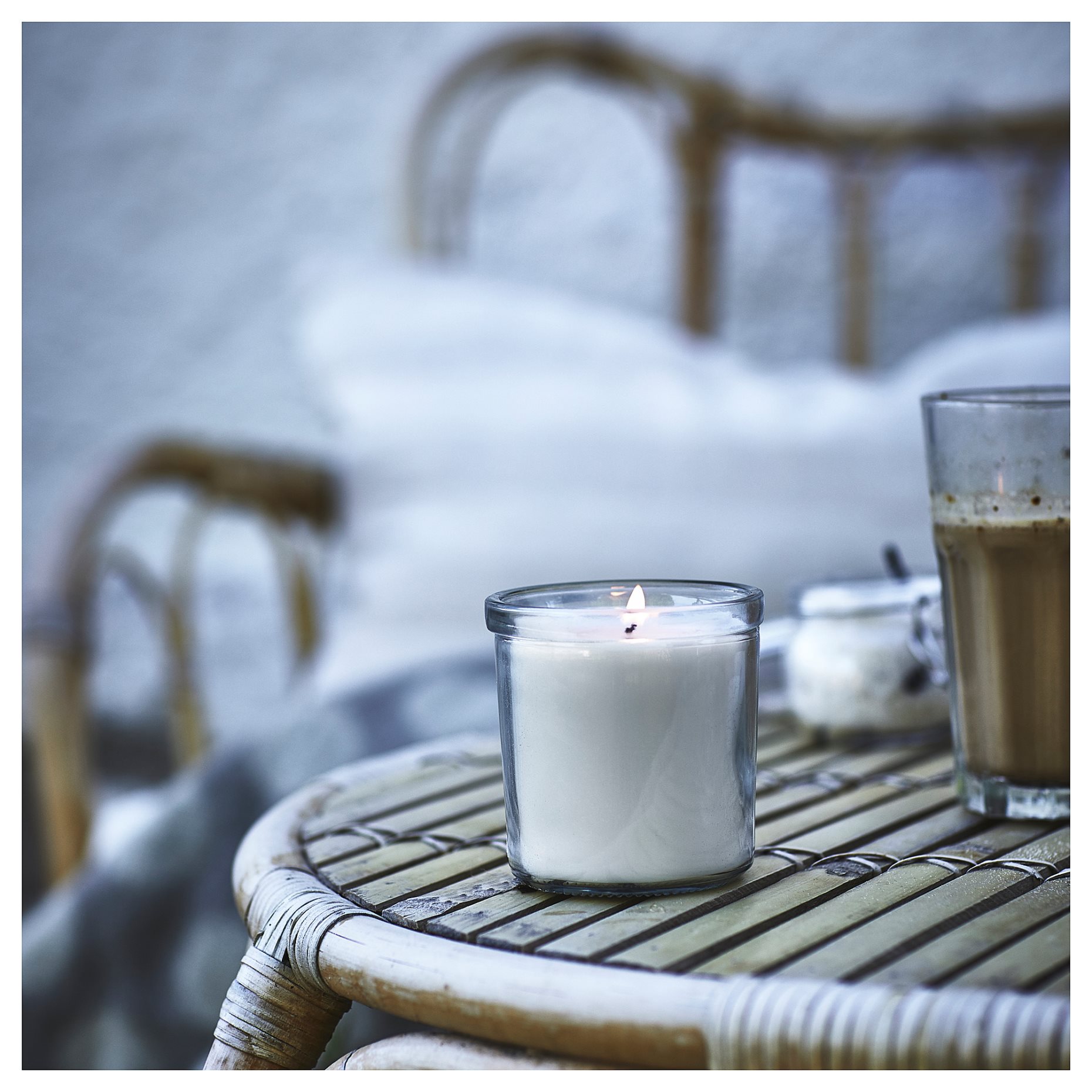 JÄMLIK, scented candle in glass/Vanilla, 40 hr, 705.021.78