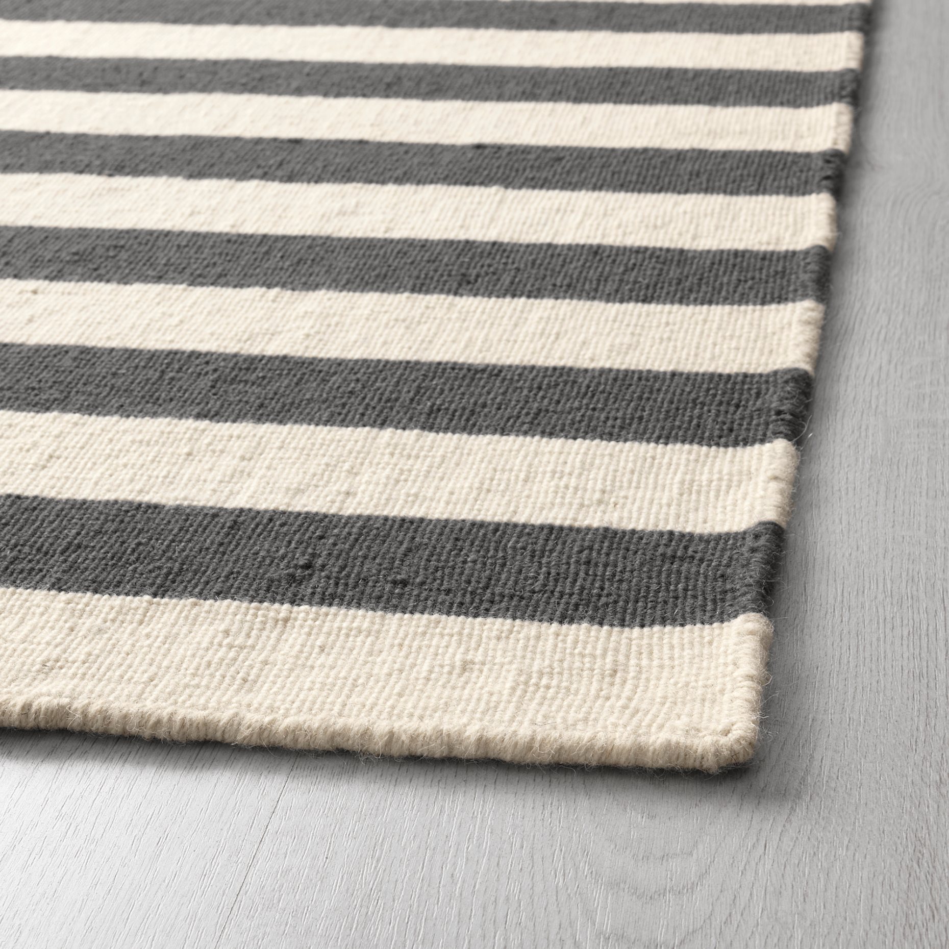 STOCKHOLM 2017, rug flatwoven/handmade, 250x350 cm, 803.452.39
