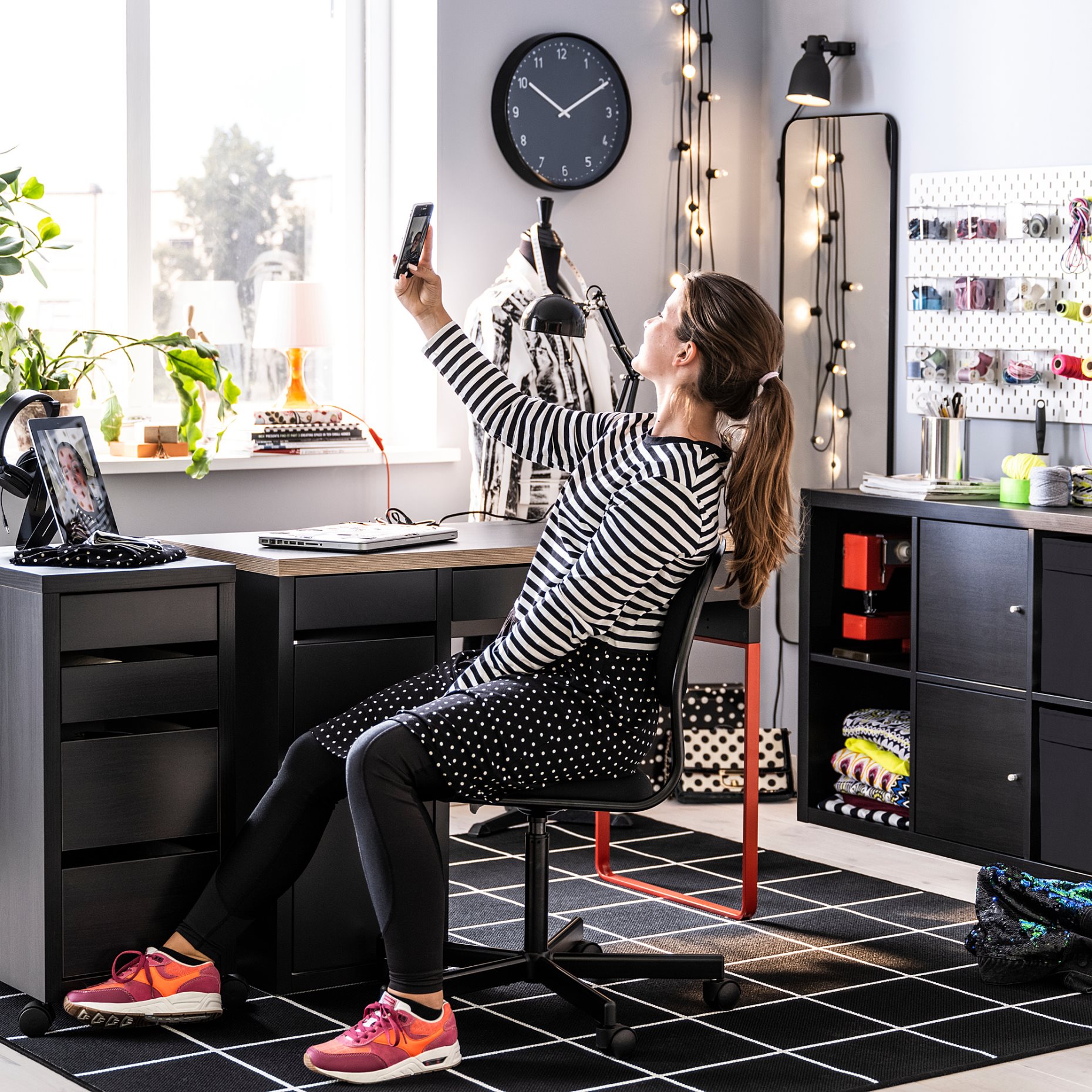 MICKE, γραφείο, 105x50 cm, 804.898.50