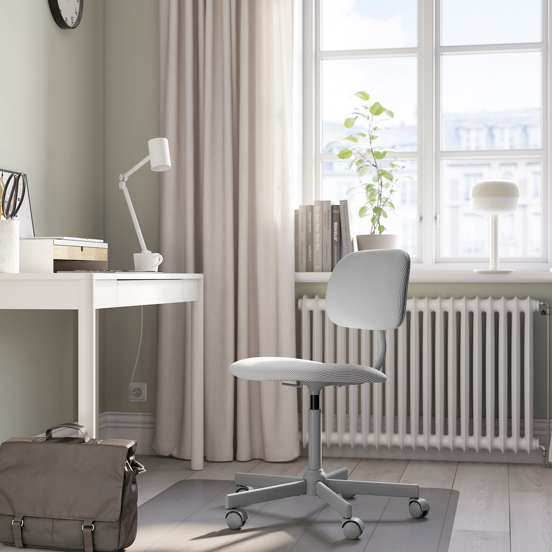 BLECKBERGET, swivel chair, 805.732.69