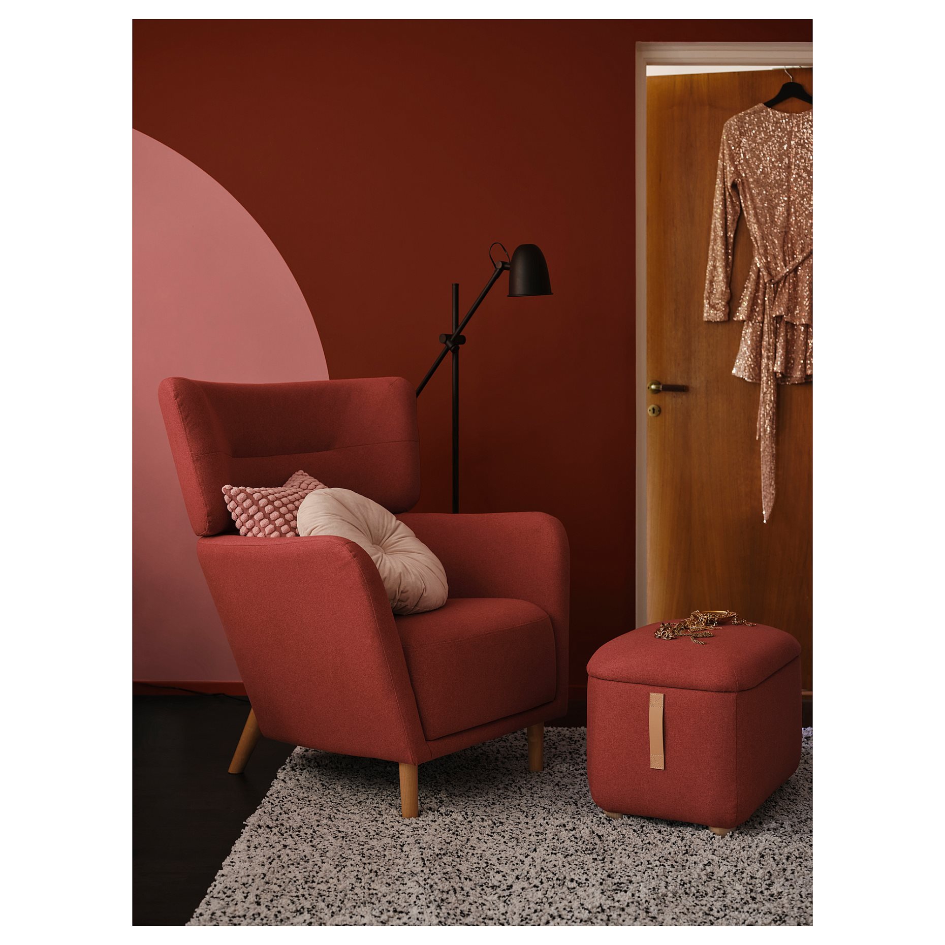 OSKARSHAMN, wing chair with footstool, 994.853.38