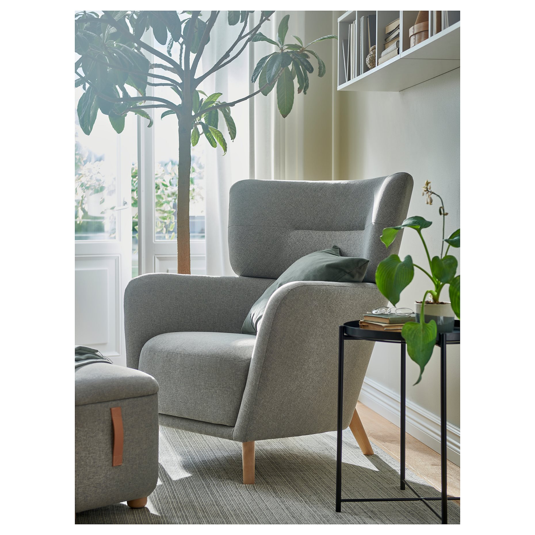 OSKARSHAMN, wing chair with footstool, 994.853.43