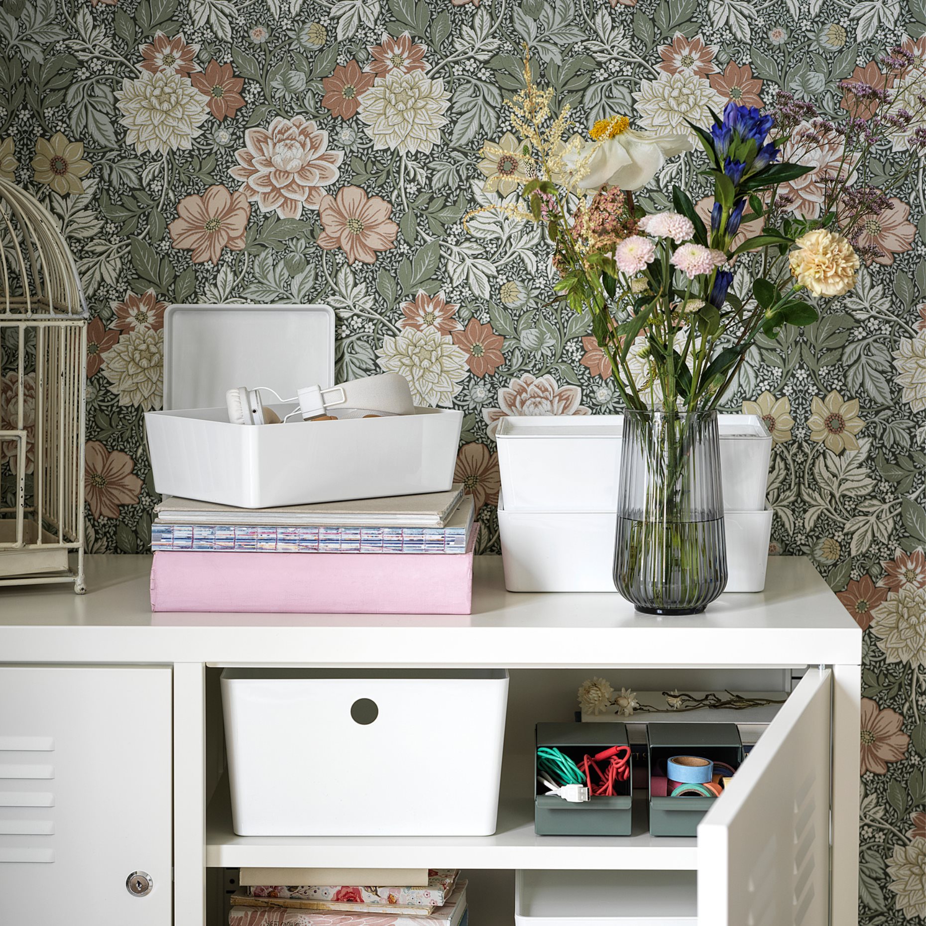 IKEA PS, Μεταλλικό ντουλάπι, 102.514.51