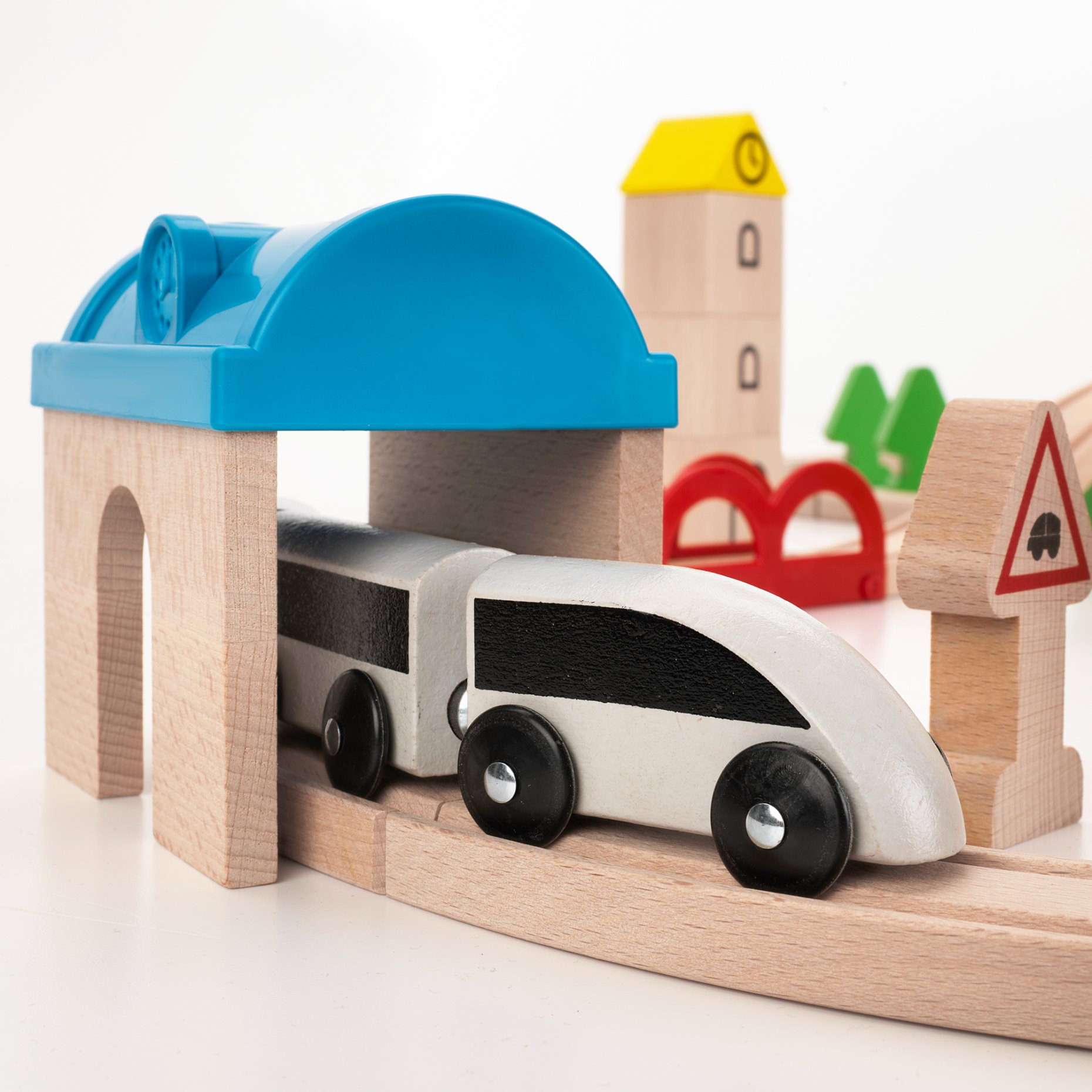 LILLABO, 45-piece train set with rail, 203.300.66