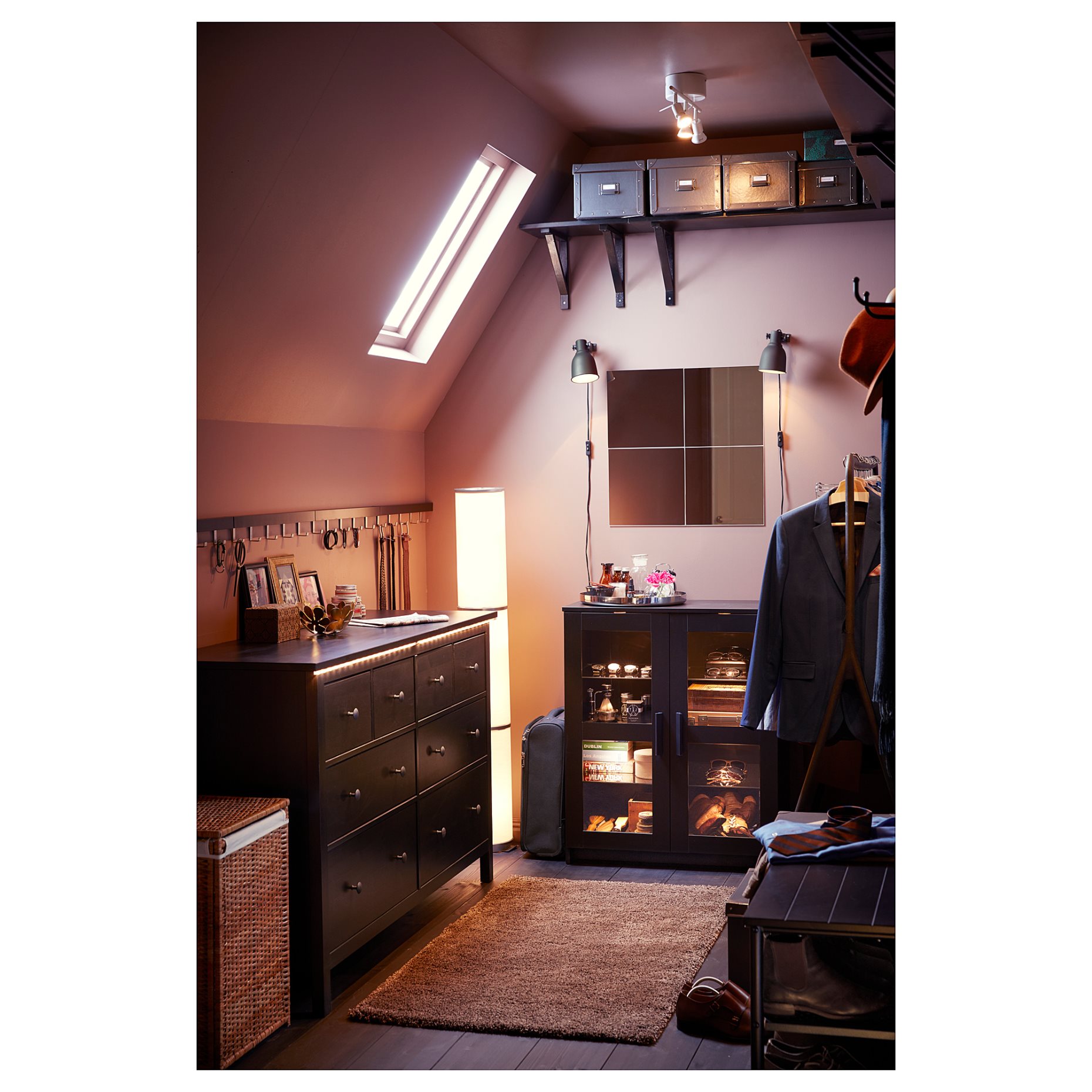 HEMNES, Συρταριέρα με 8 συρτάρια, 402.392.74