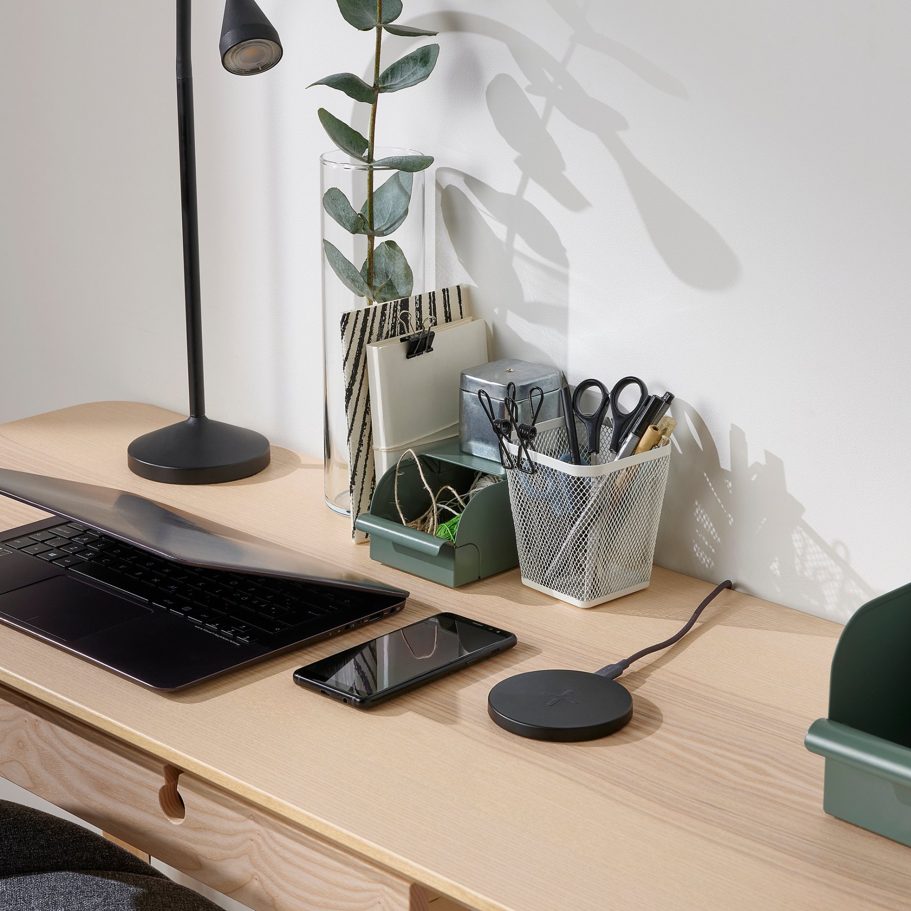 LIVBOJ, wireless charger, 404.470.51