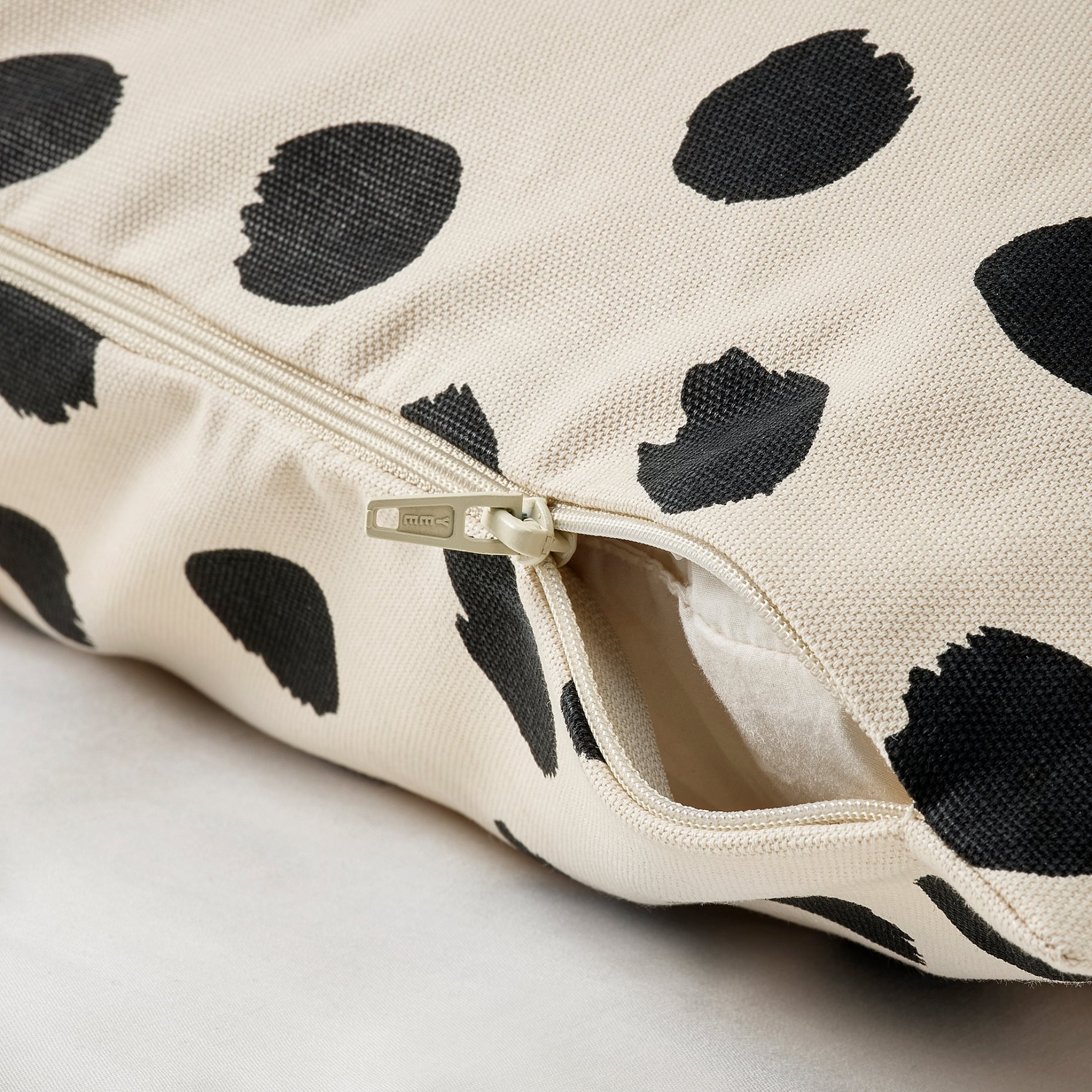 ODDNY, cushion cover/dot pattern, 50x50 cm, 405.238.27