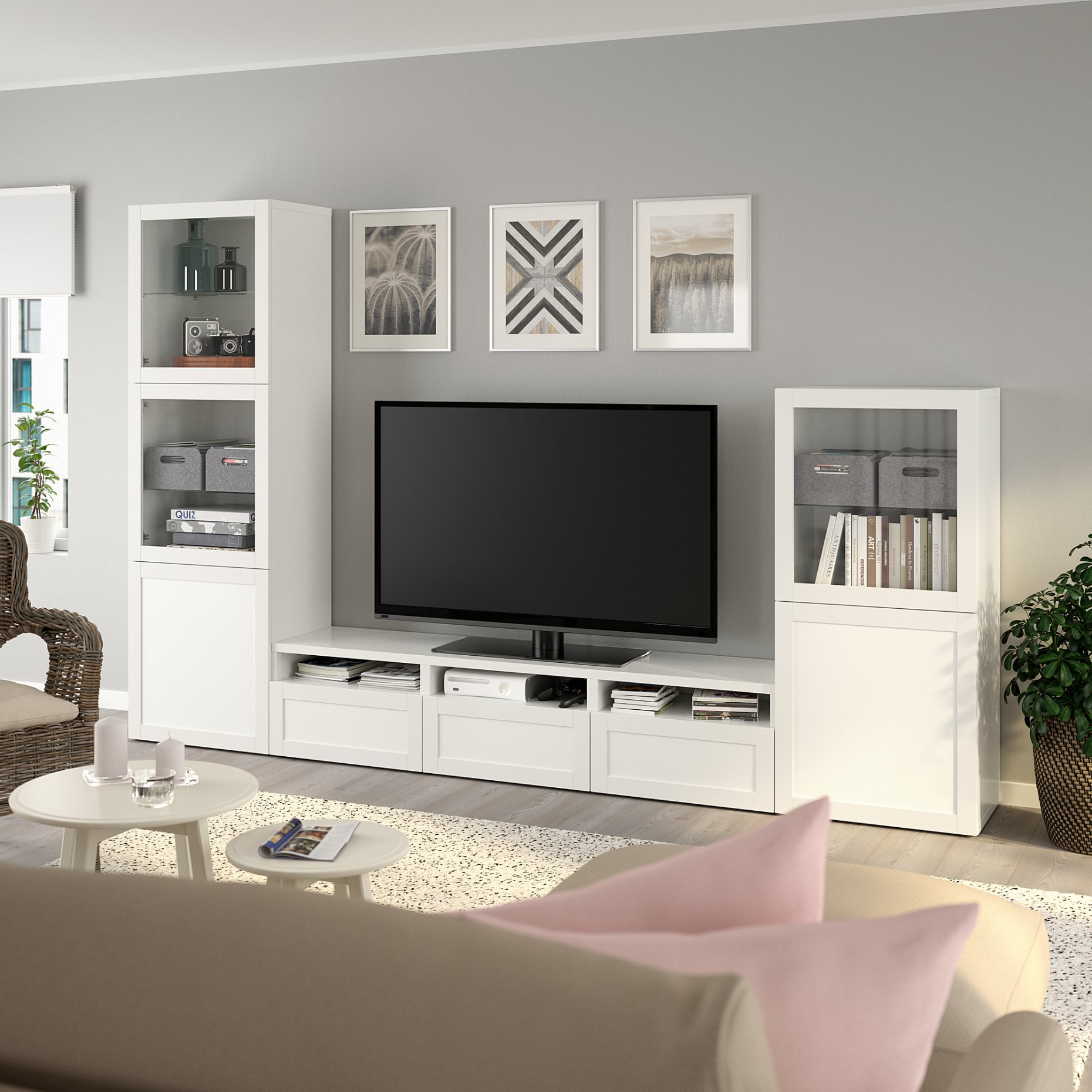 BESTÅ, σύνθεση αποθήκευσης TV/γυάλινες πόρτες/συρτάρια με μαλακό κλείσιμο, 300x42x193 cm, 493.307.92