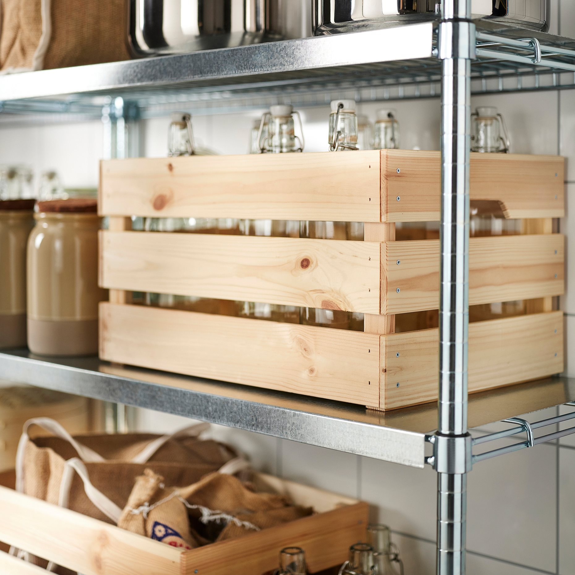 KNAGGLIG, box, 702.923.59