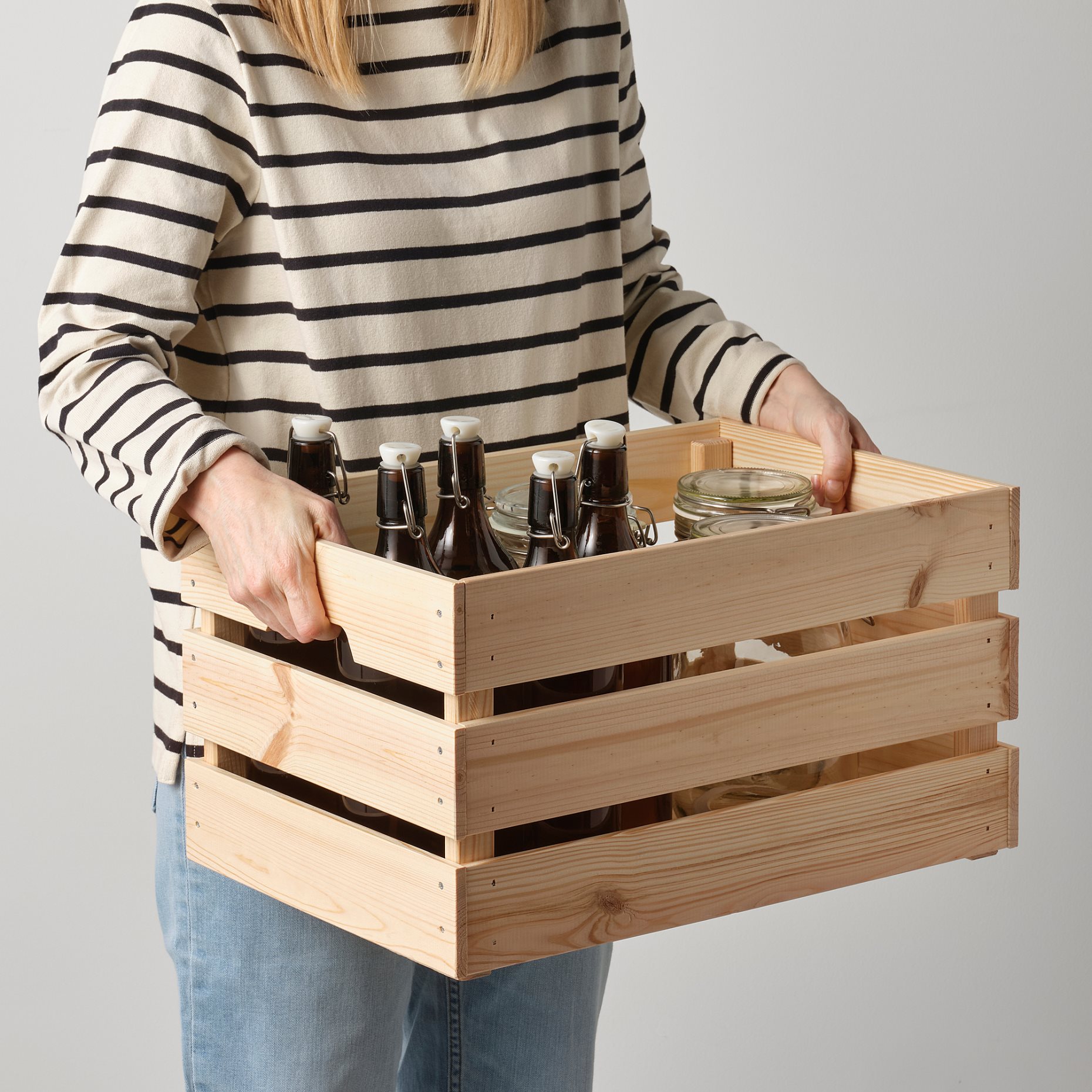 KNAGGLIG, box, 702.923.59