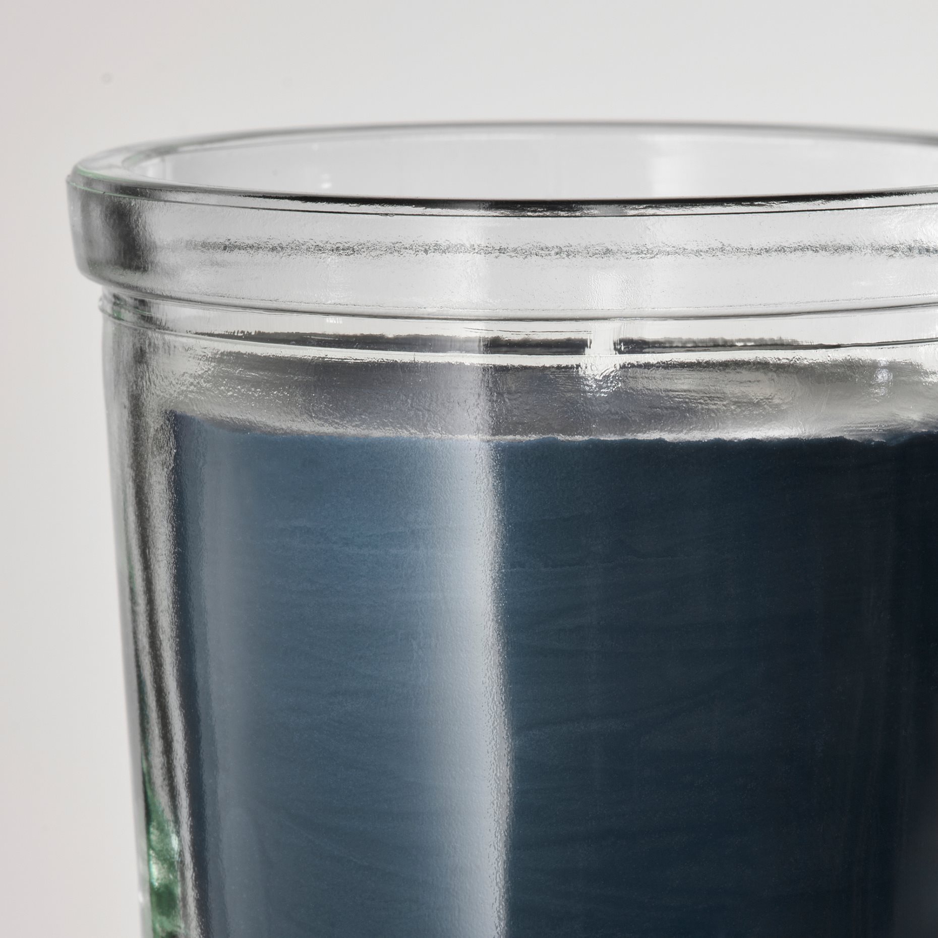 FRUKTSKOG, scented candle in glass/Vetiver & geranium, 20 hr, 805.558.35