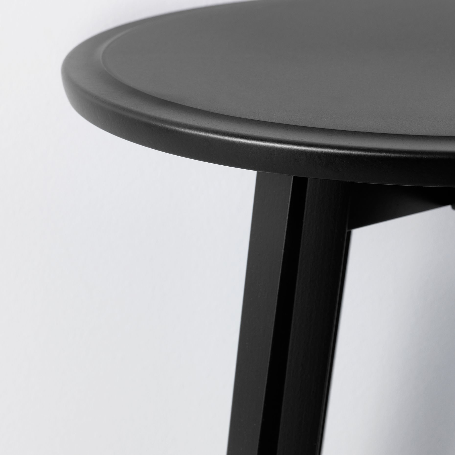 KRAGSTA, nest of tables, set of 2, 002.998.25