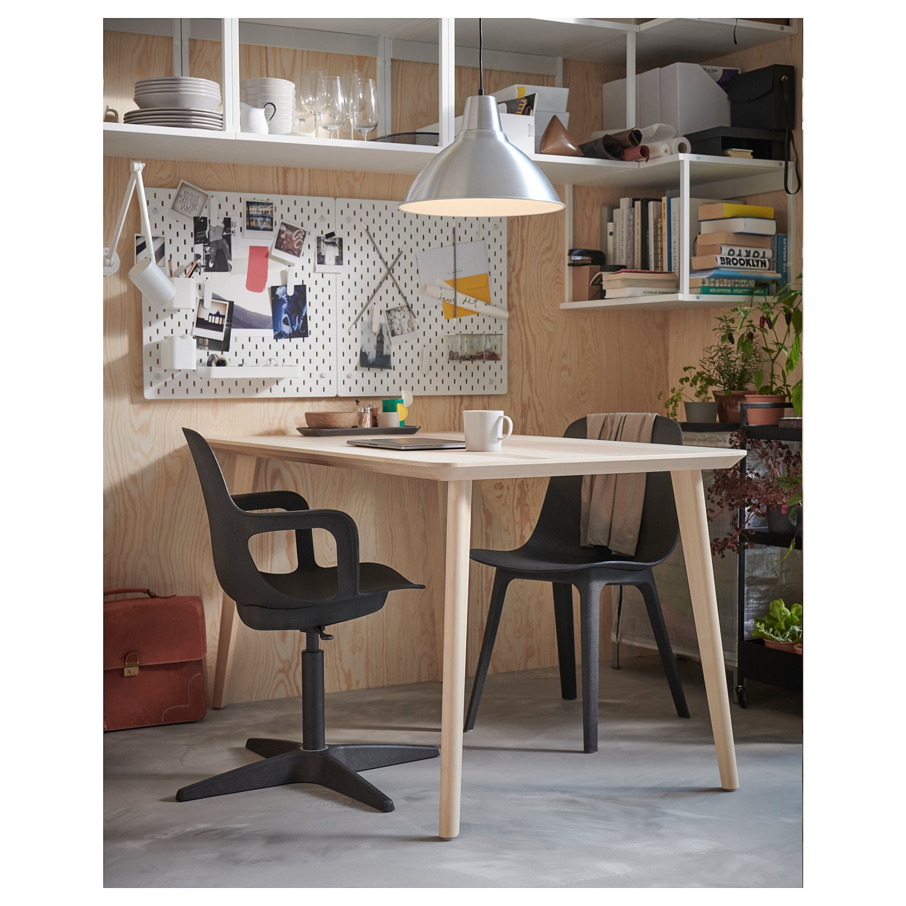 ODGER, swivel chair, 203.952.70