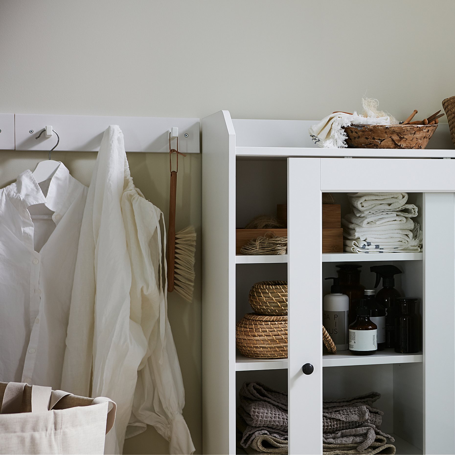 HAUGA, glass-door cabinet, 105x116 cm, 304.150.55