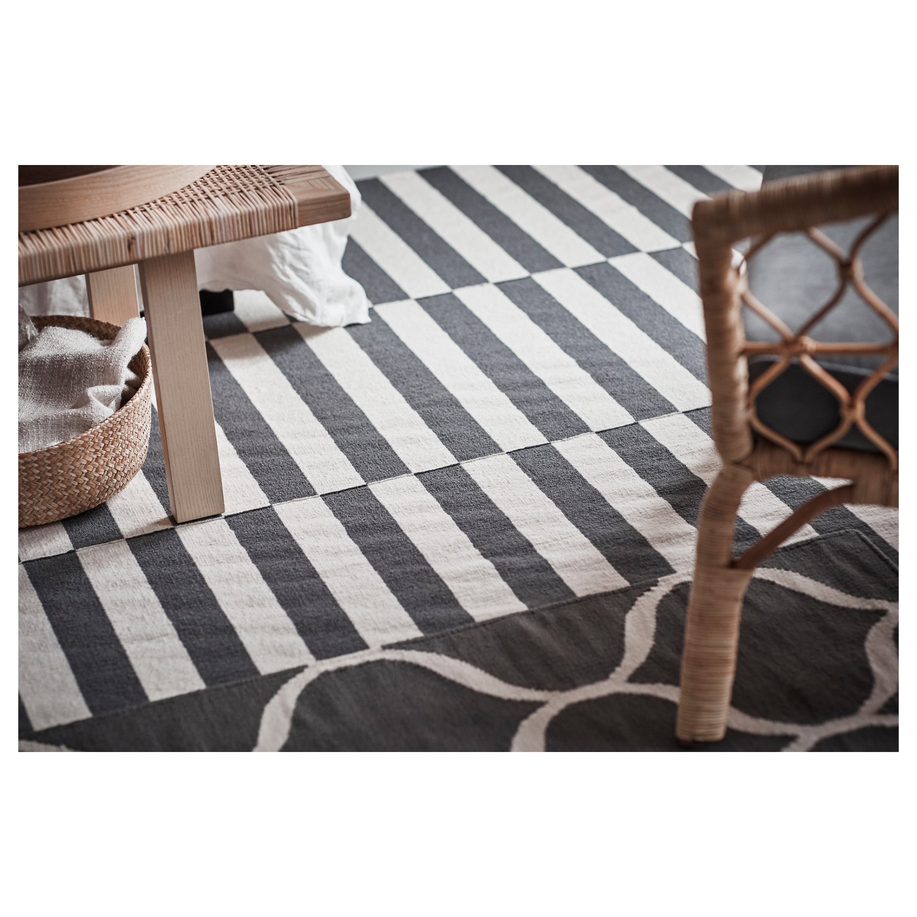 STOCKHOLM 2017, rug flatwoven/handmade, 250x350 cm, 803.452.39