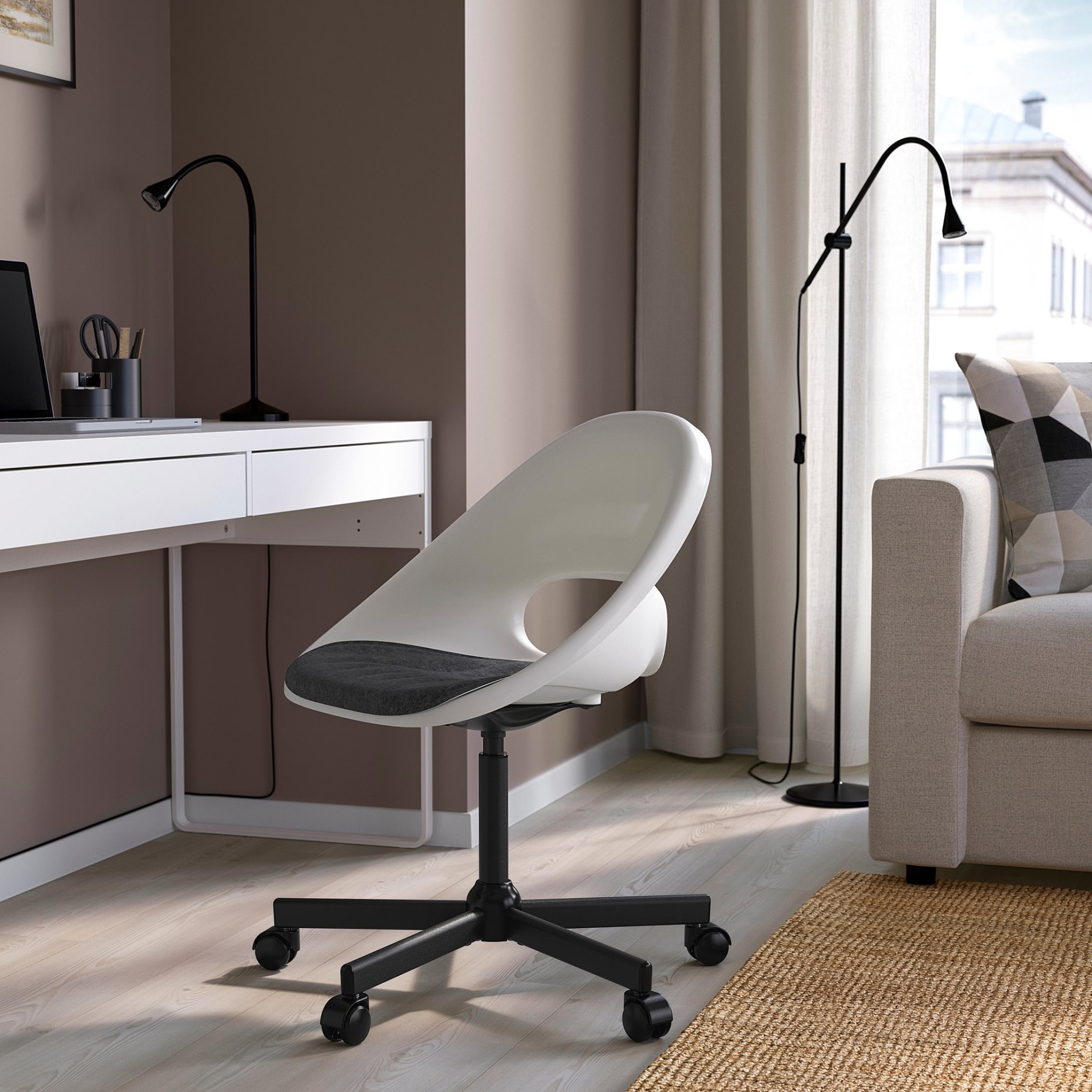 LOBERGET/MALSKAR, swivel chair with pad, 693.319.36
