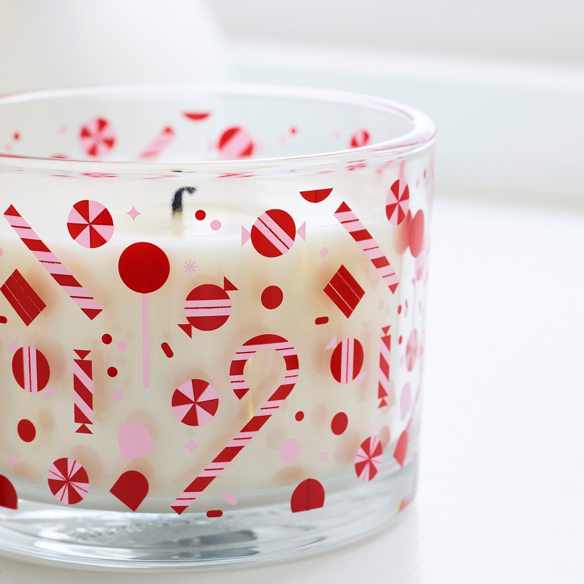 VINTERFINT, scented candle in glass/candy cane, 50 hr, 005.999.61