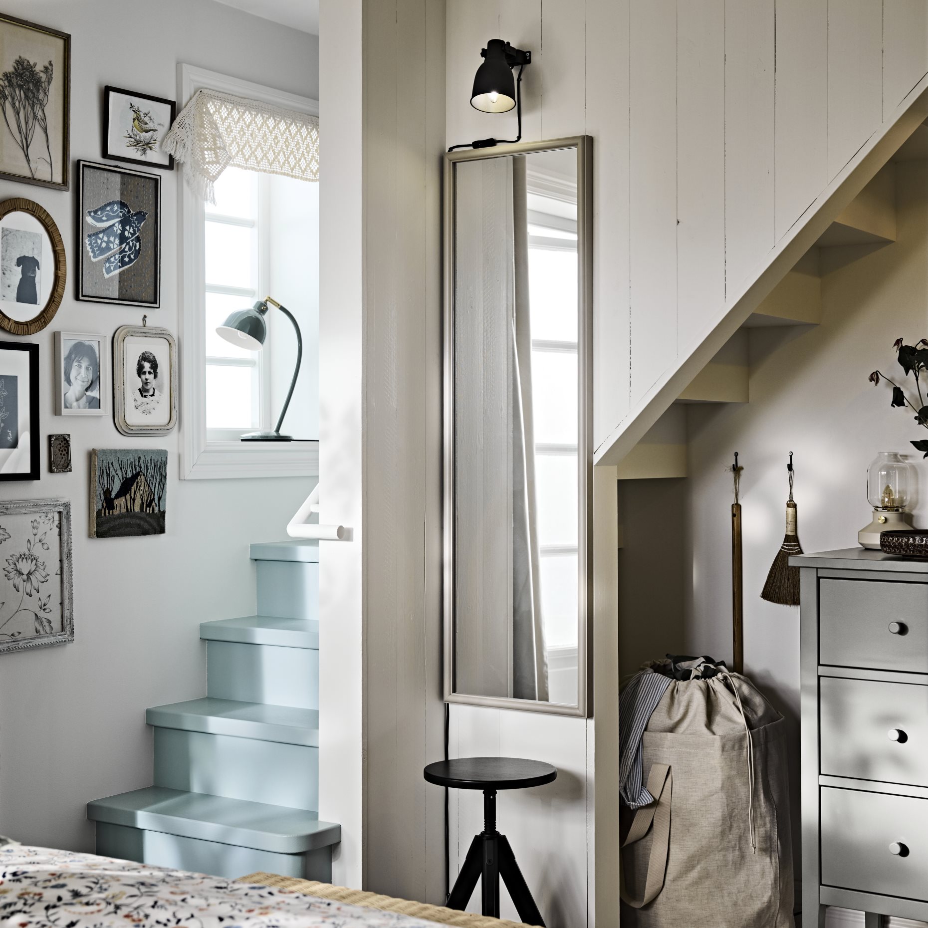 NYPONBUSKE, mirror, 40x135 cm, 006.098.80