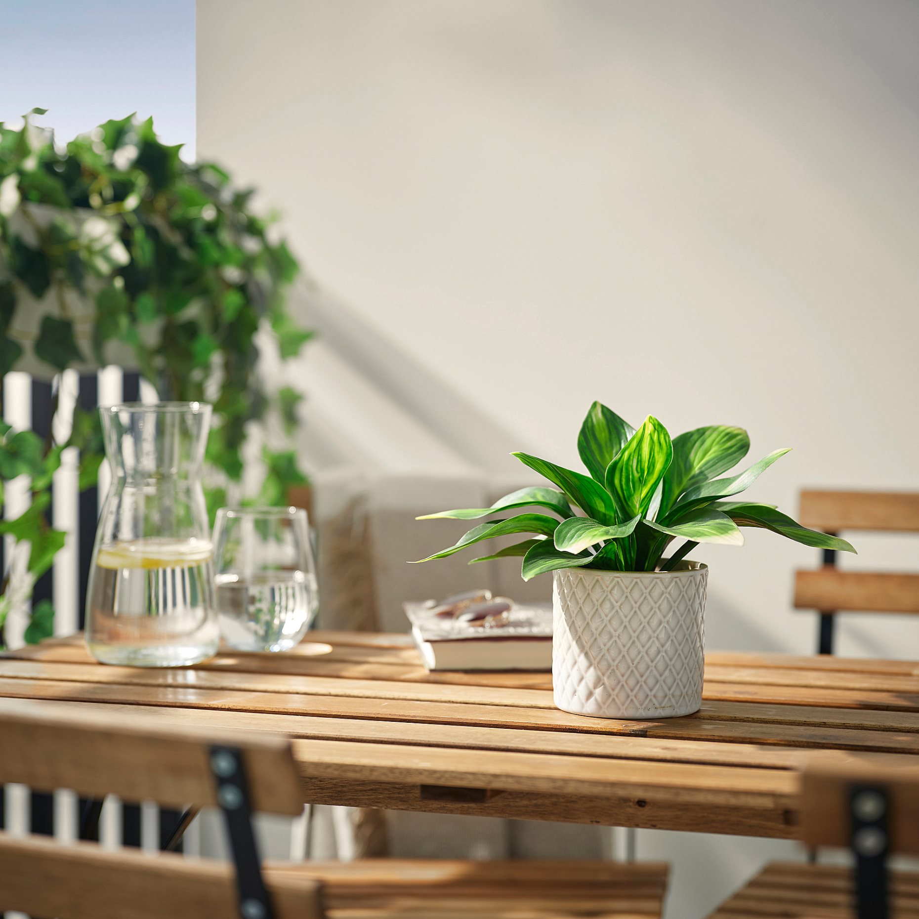 FEJKA, artificial potted plant in/outdoor/plantain lily, 9 cm, 006.107.51