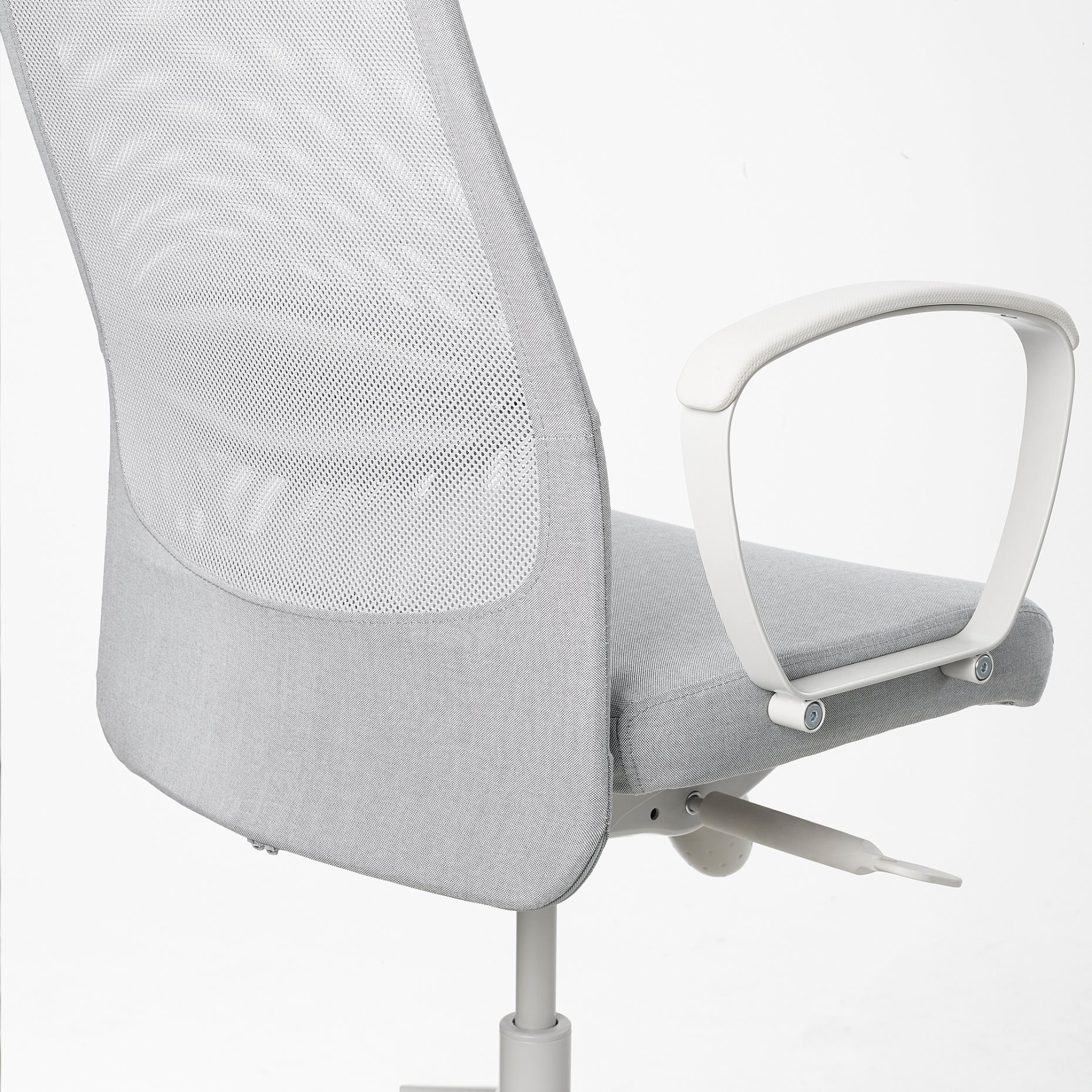 MARKUS, office chair, 105.218.58