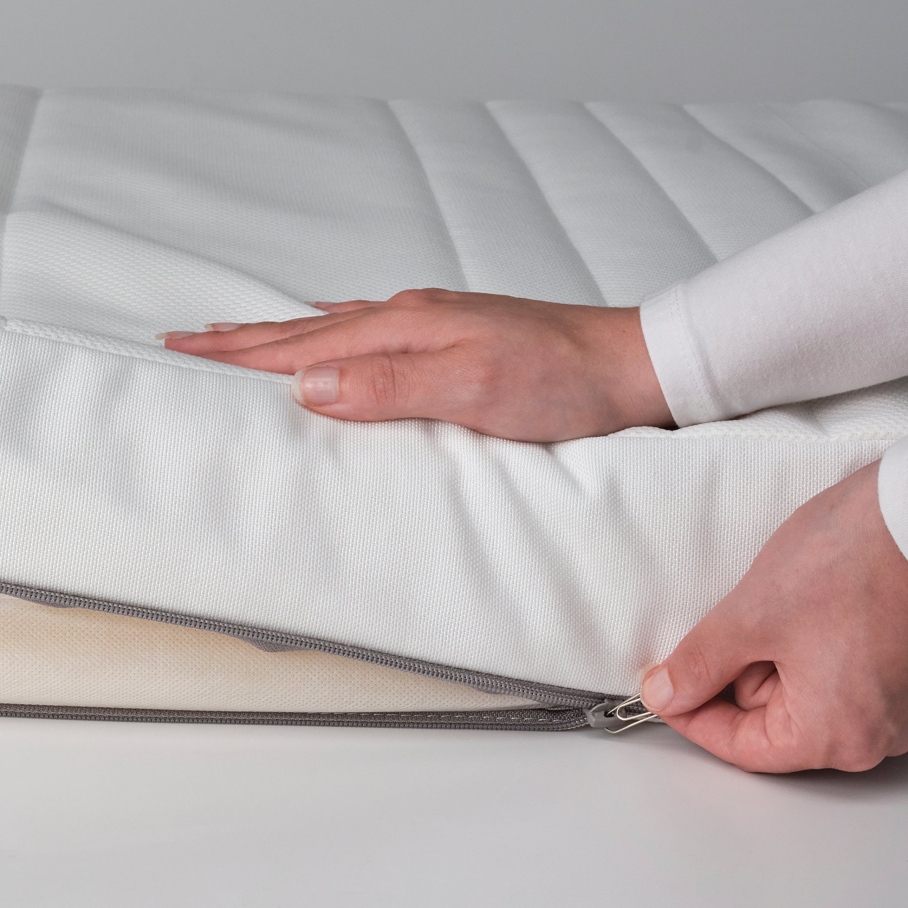 JÄTTETRÖTT, pocket spring mattress for cot, 105.934.02
