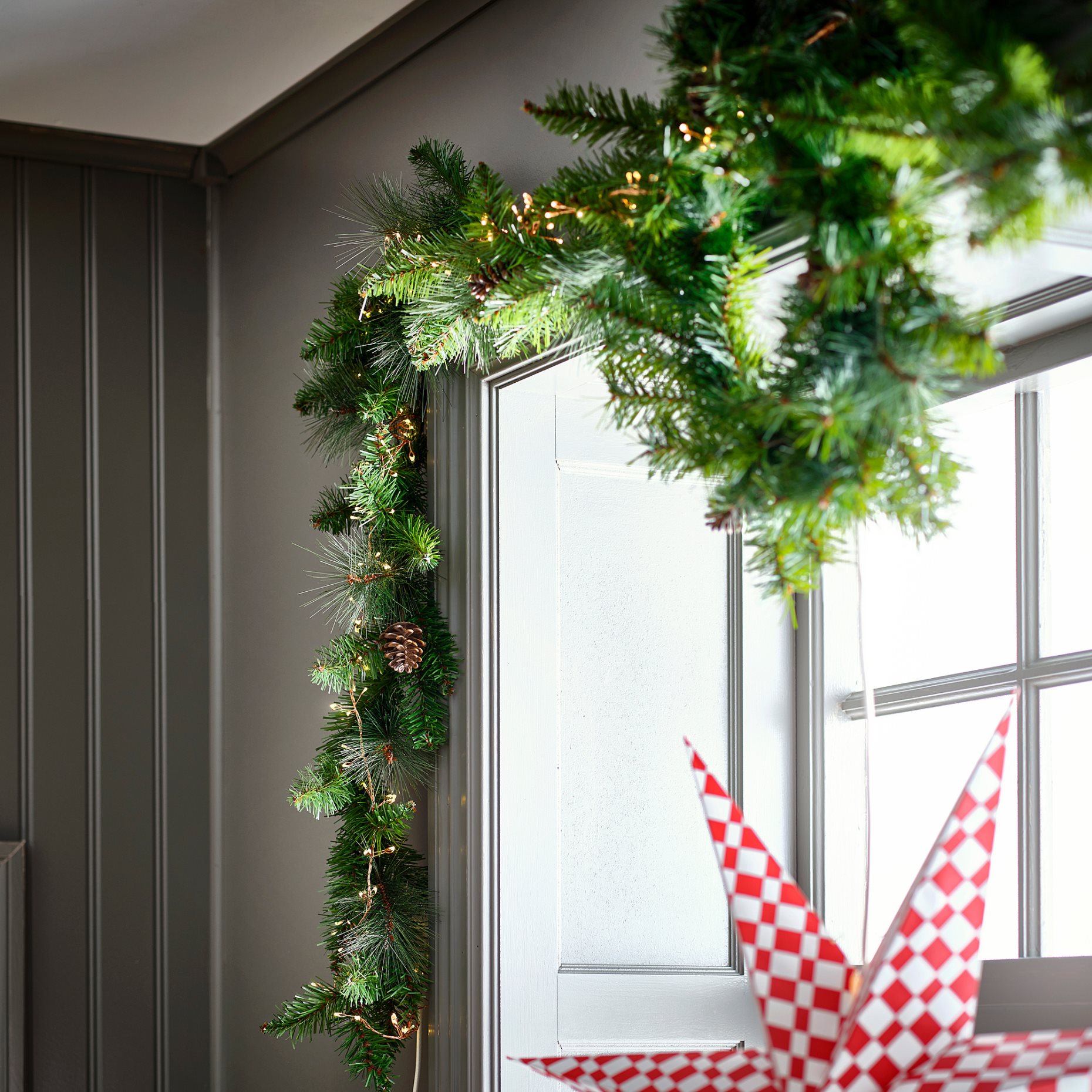 STRÅLA, γιρλάντα με ενσωματωμένο φωτισμό LED/160 λαμπτήρες/λειτουργία με μπαταρία, μίνι, 106.061.69