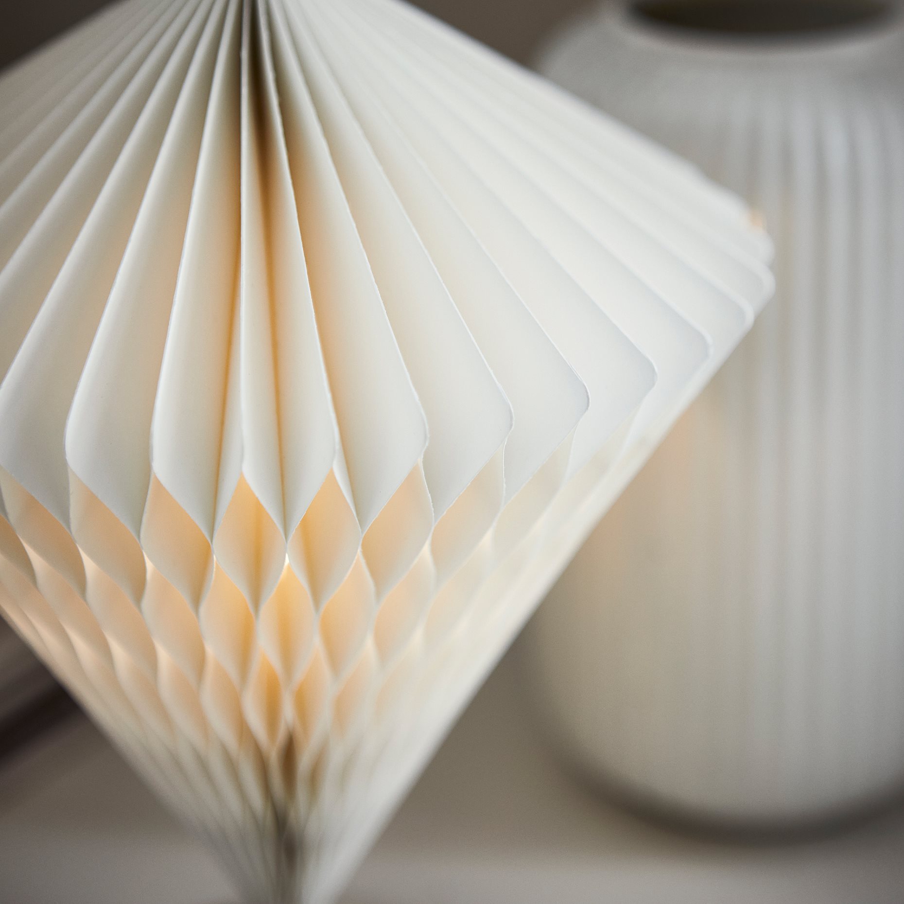 STRÅLA, decorative table lamp with built in LED light source,tree-shaped battery-operated, 106.066.40