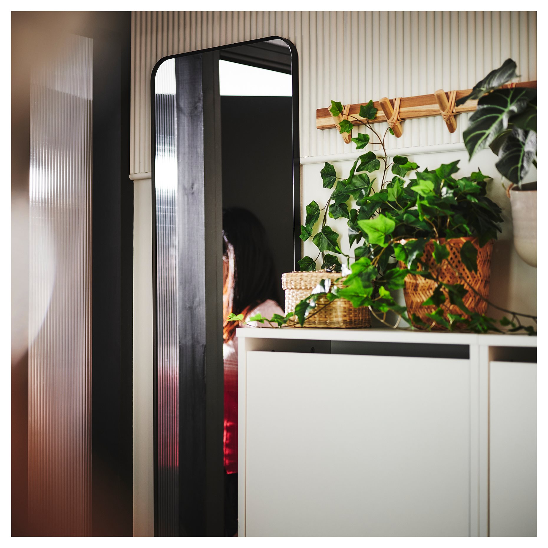 LINDBYN, καθρέφτης, 40x130 cm, 204.586.15