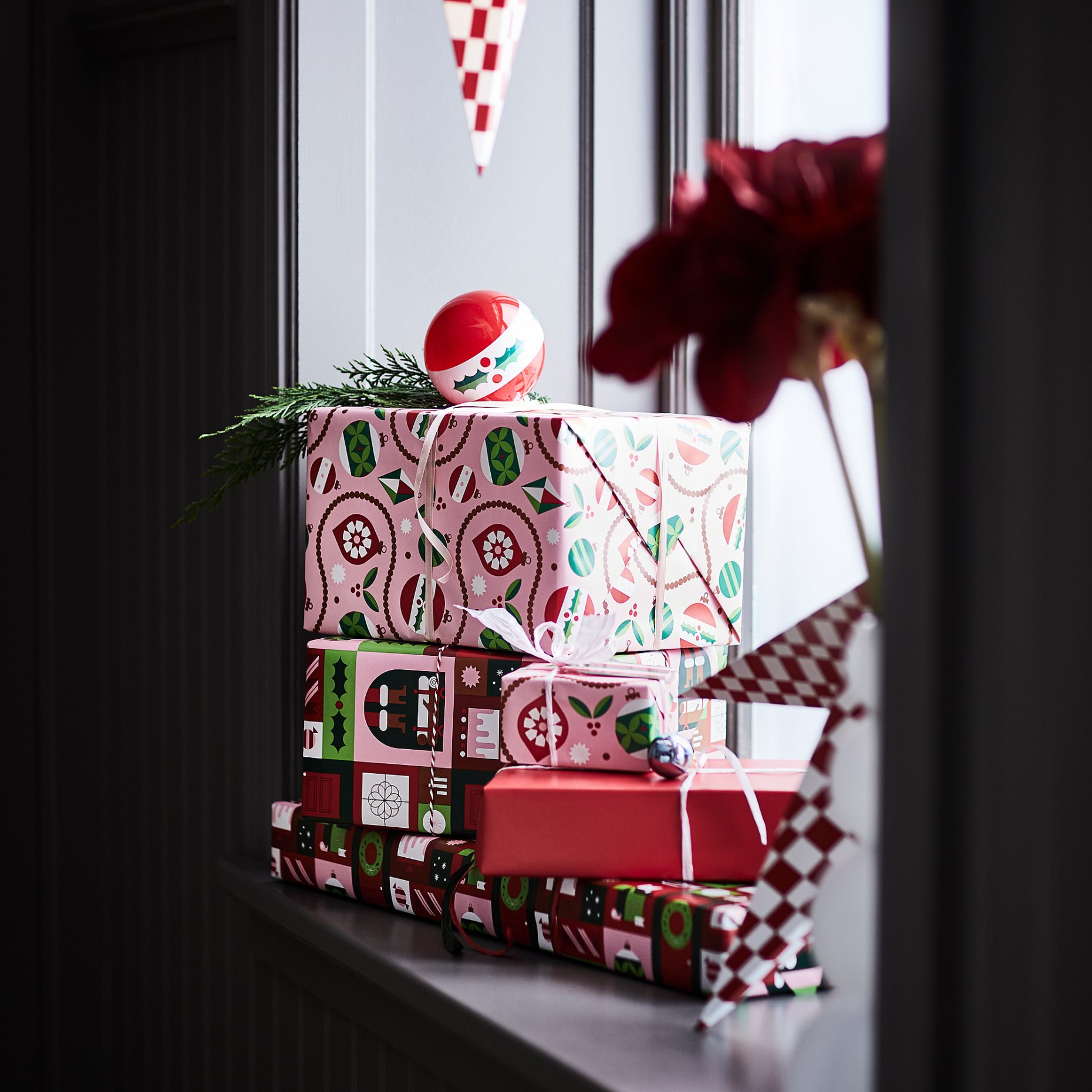 VINTERFINT, gift wrap roll/3 pack, 3x0.7 m/2.10 m², 206.029.72