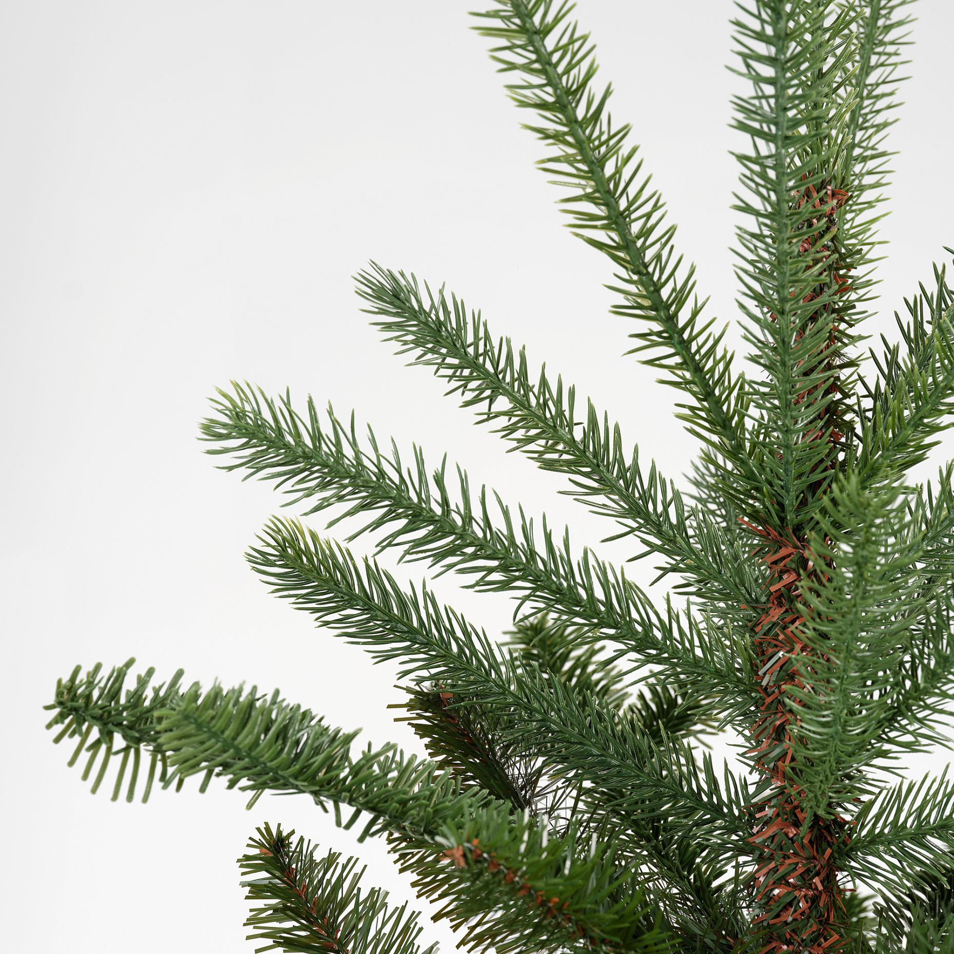 VINTERFINT, τεχνητό χριστουγεννιάτικο δέντρο εσωτερικού/εξωτερικού χώρου, 210 cm, 206.065.26