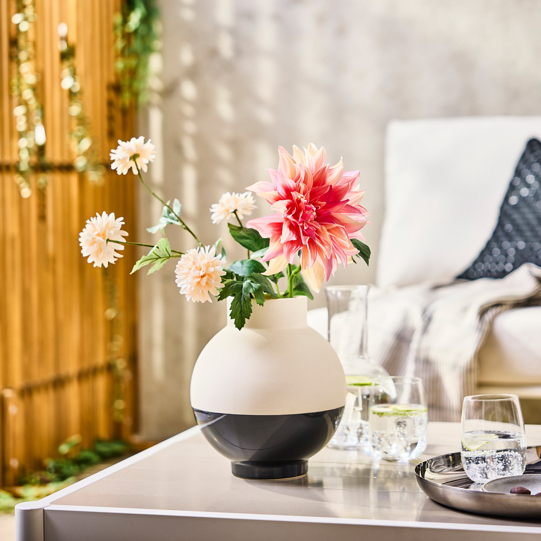 SMYCKA, τεχνητό λουλούδι εσωτ./εξωτ. χώρου/Χρυσάνθεμο, 71 cm, 306.060.45