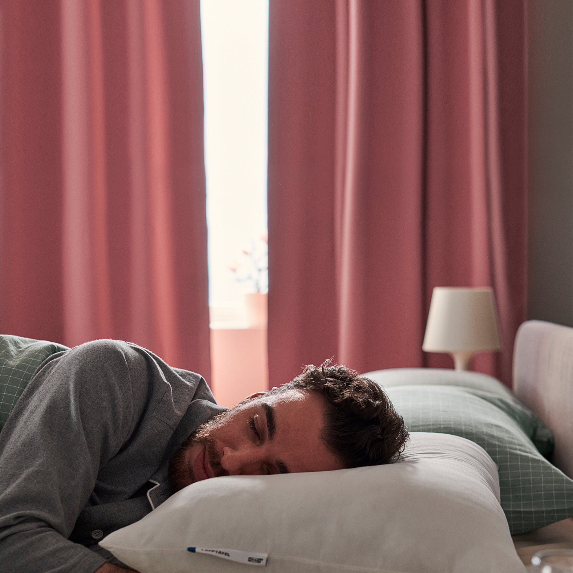 LAPPTÅTEL, μαξιλάρι ψηλό, ύπνος πλάι/ανάσκελα, 404.603.68