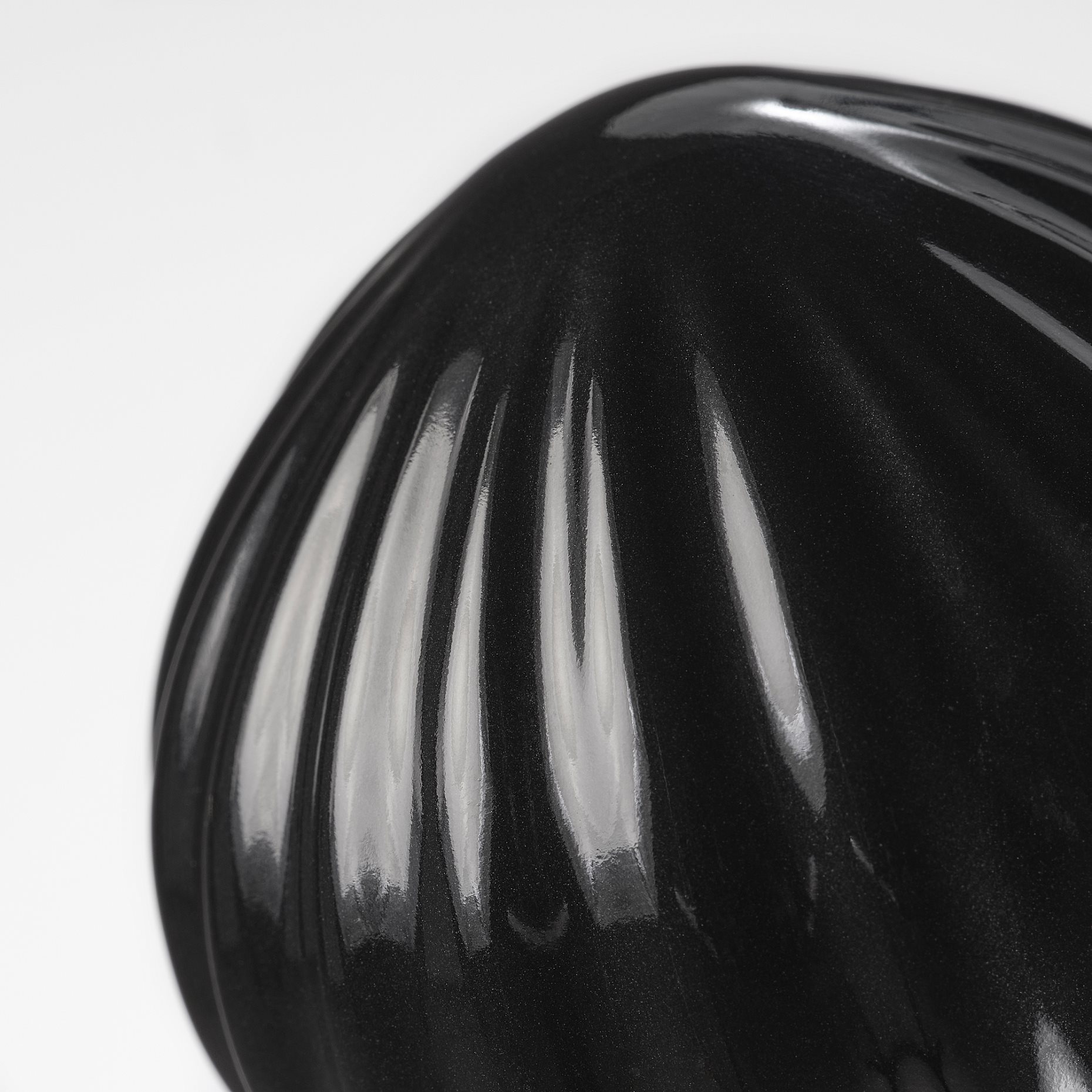 LERBRONIA, finials, 1 pair, 606.240.81