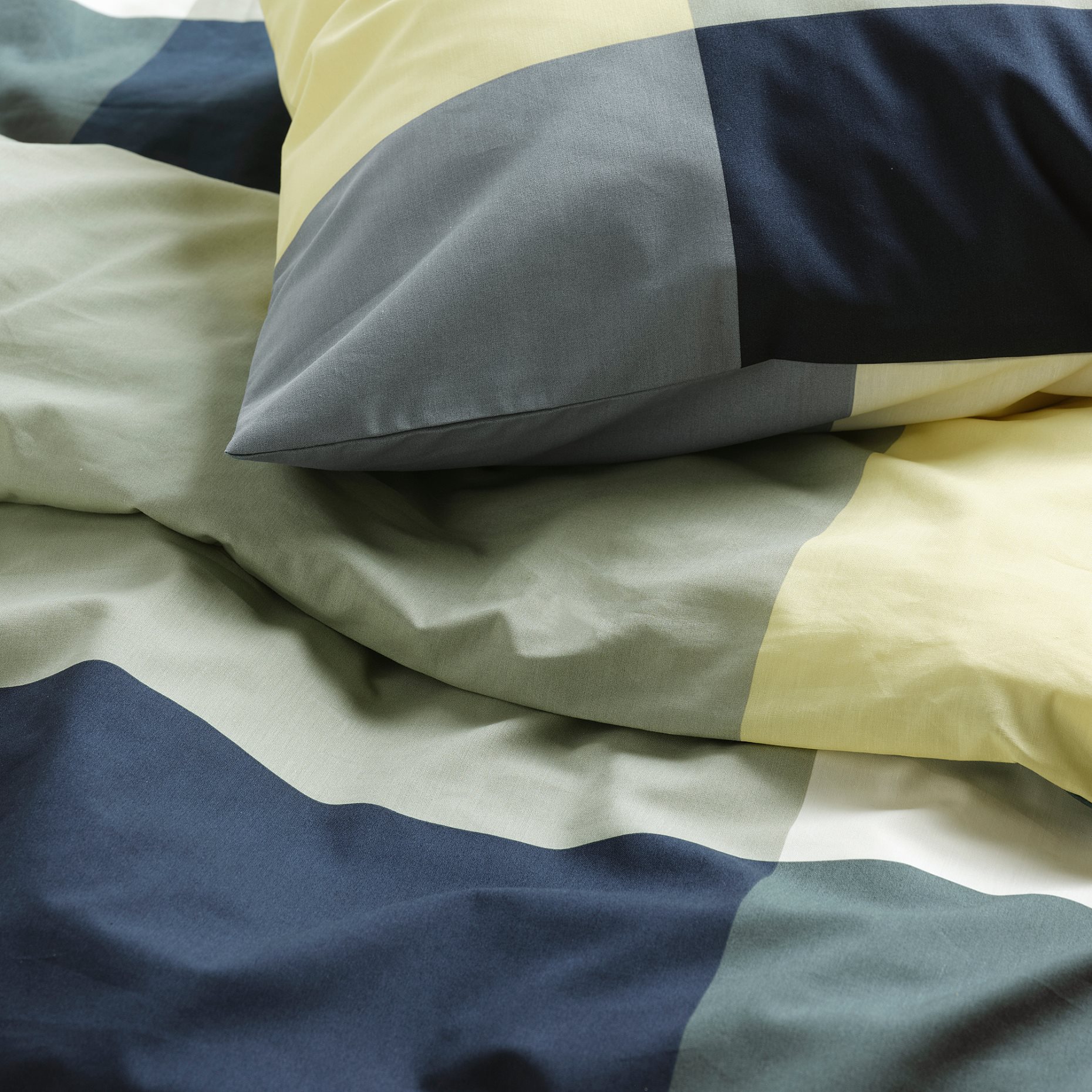 BRUNKRISSLA, duvet cover and 2 pillowcases, 240x220/50x60 cm, 705.548.03