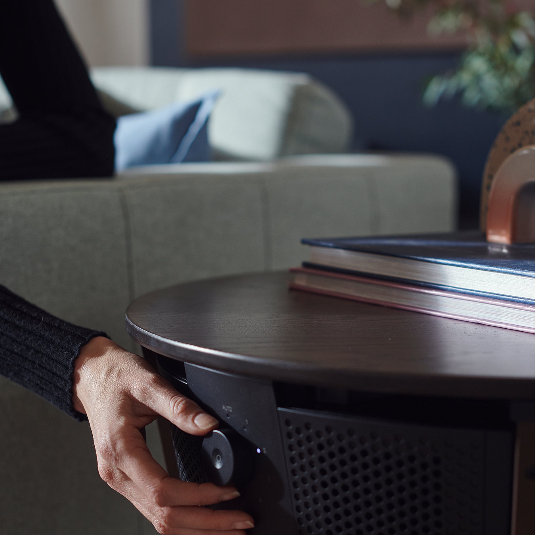 STARKVIND, table with air purifier, 805.019.51