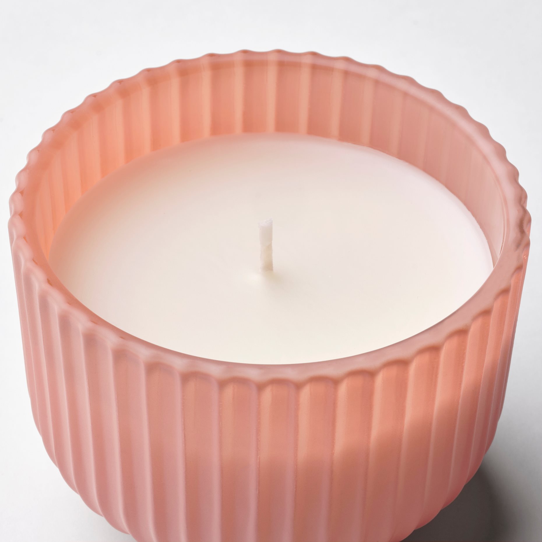 SOCKERLÖNN, scented candle in glass/Peach & blossom, 20 hr, 905.381.57