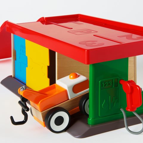 LILLABO, garage with tow truck, 201.714.73 - IKEA Greece LILLABO, garage with tow truck, 201.714.73