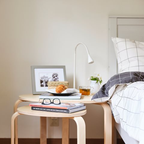 SVALSTA, Τραπέζια ζιγκόν, σετ 2 τεμ., 802.806.76 - IKEA Ελλάδα SVALSTA, Τραπέζια ζιγκόν, σετ 2 τεμ., 802.806.76