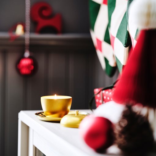 VINTERFINT, αρωματικό κερί σε μεταλλικό κουτί/μήλο και κανέλα, 24 ώρες, 105.999.08