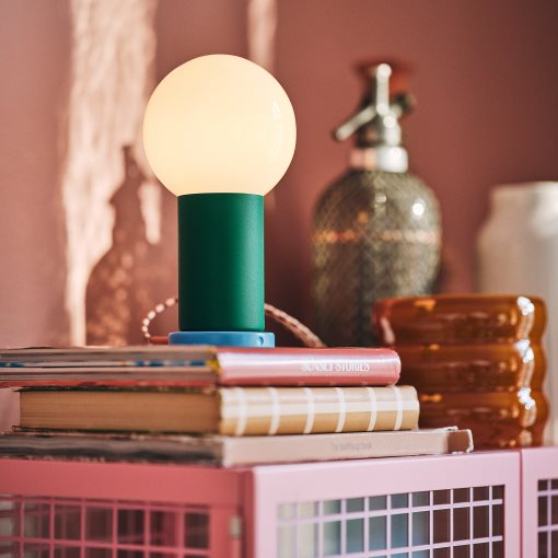 IKEA PS 2026, φορητό φωτιστικό με ενσωματωμένο φωτισμό LED, λειτουργία με μπαταρία/ρυθμιζόμενης έντασης, 22 cm, 506.085.57